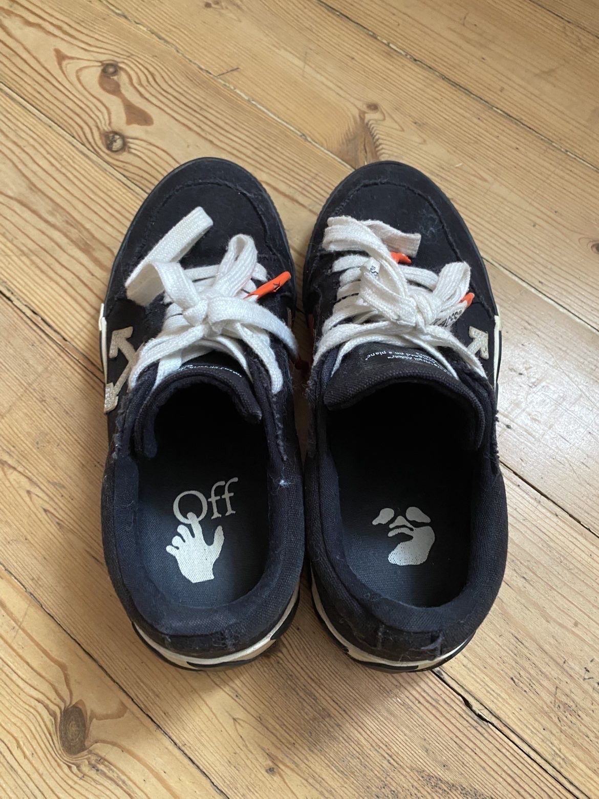 Off-White Off-White Vulc Low Black White Arrow Size US 5.5 / EU 38 - 5 Thumbnail