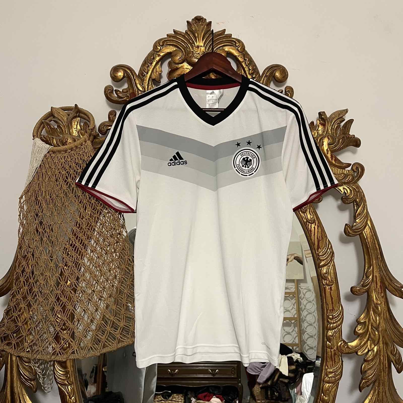 Adidas Vintage Germany 2013 Kit Jersey Shirt Blokecore Style Sz S Size US S / EU 44-46 / 1 - 1 Thumbnail