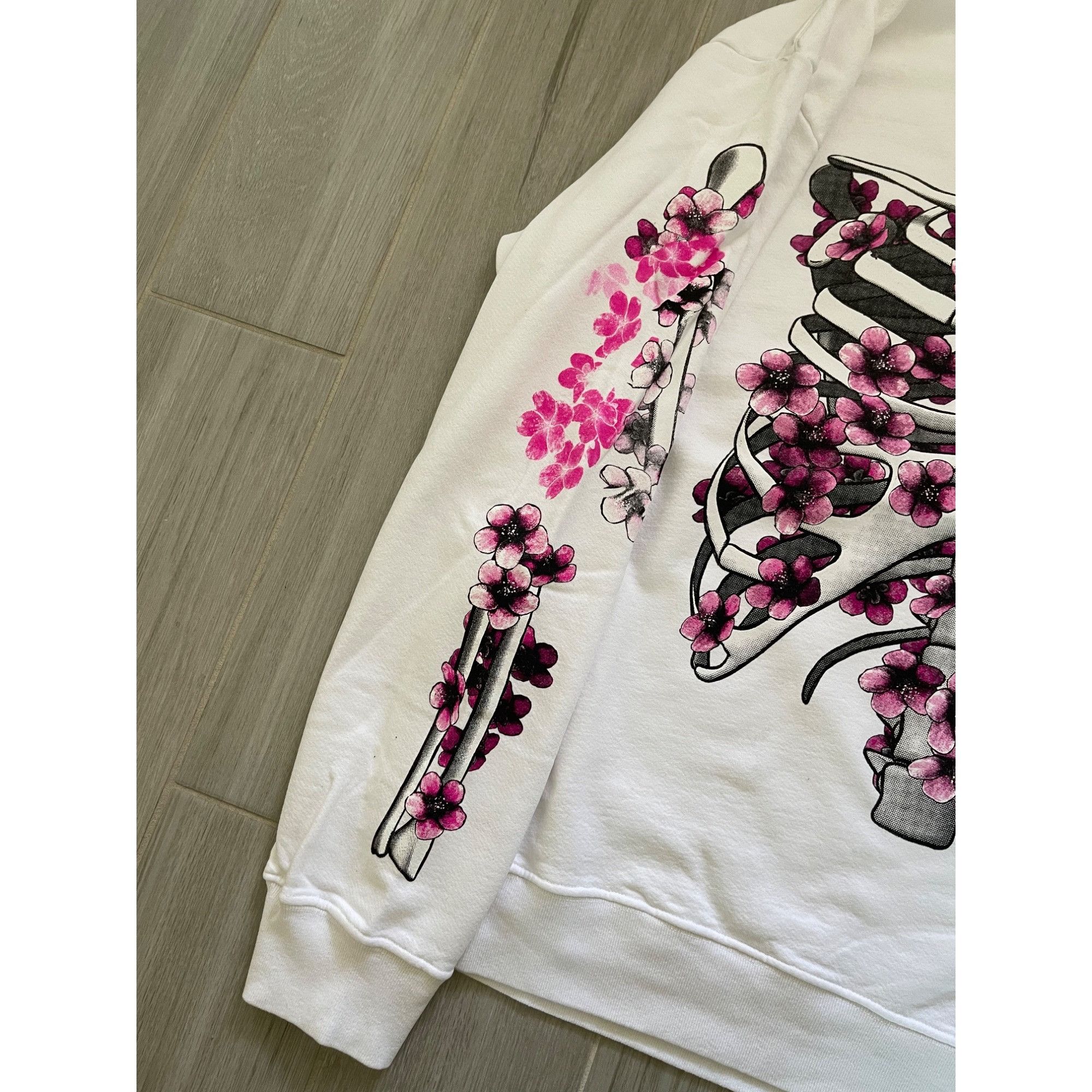 Darren Romanelli NEW DR. ROMANELLI DRx TOKYO SKULLS SWEATSHIRT SZ 2XL Size US XXL / EU 58 / 5 - 2 Thumbnail