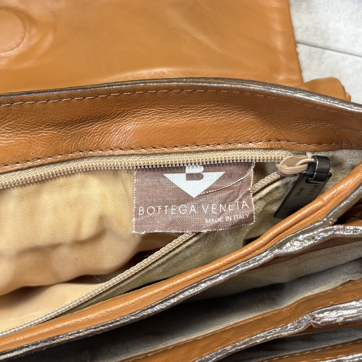Bottega Veneta Bottega Veneta Intrecciato Brown Shoulder Bag Size ONE SIZE - 8 Thumbnail
