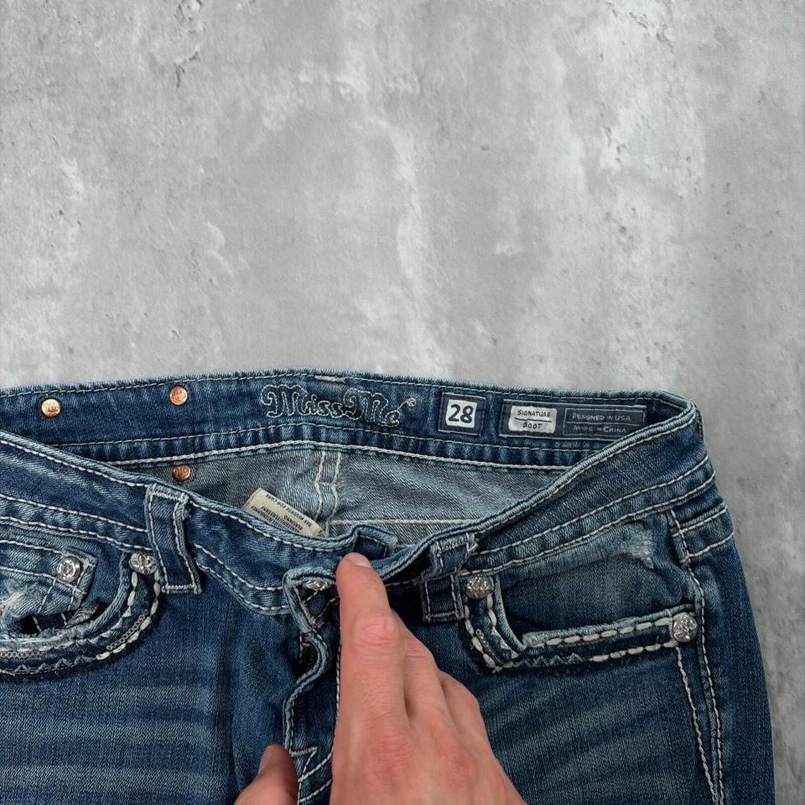 Other Y2K Blue Miss Me Grunge Embellished Bootcut Denim Jeans Size 30" / US 8 / IT 44 - 5 Thumbnail
