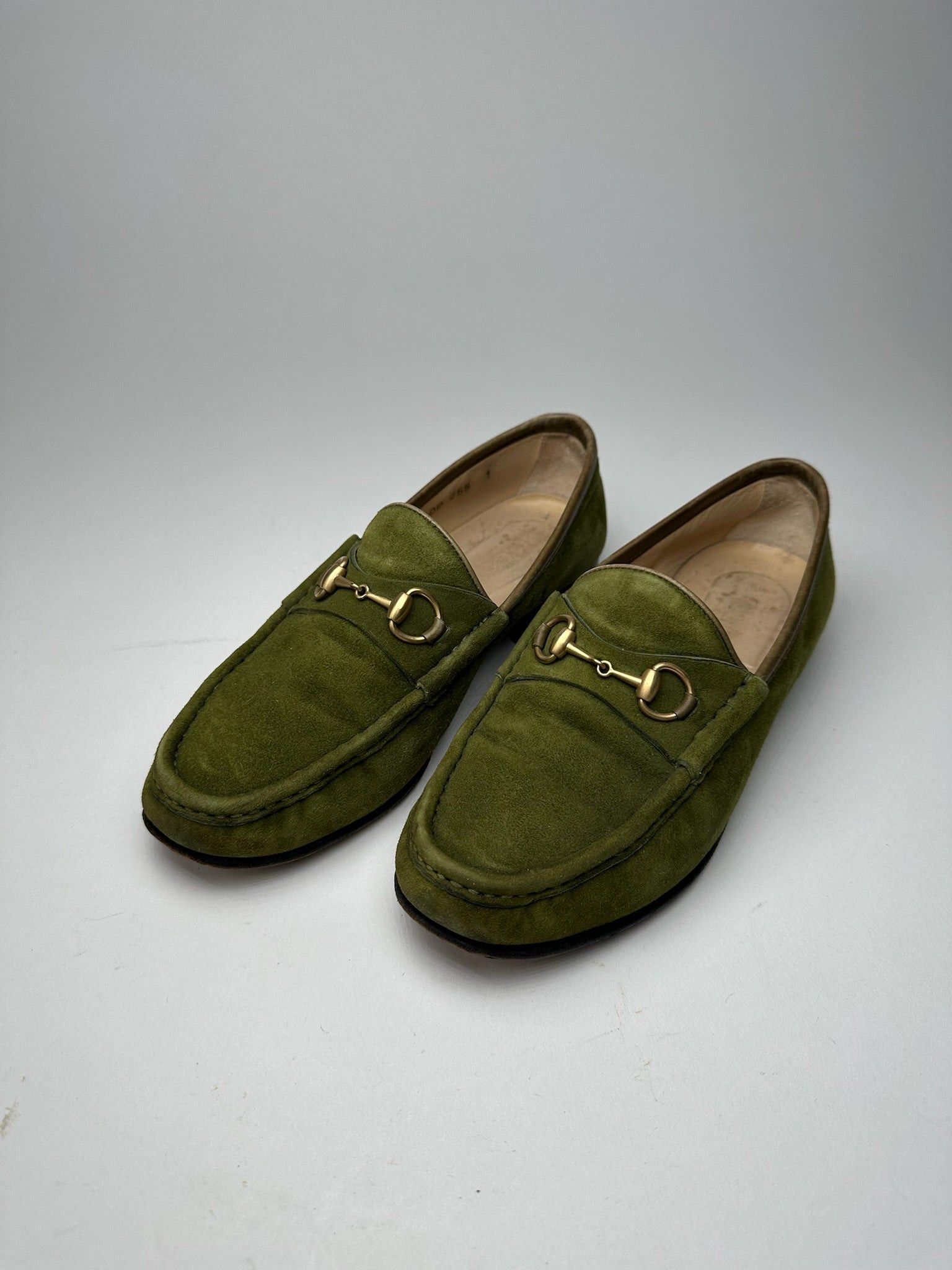 Gucci Vintage Suede Loafer Green Size US 6 / IT 36 - 1 Thumbnail