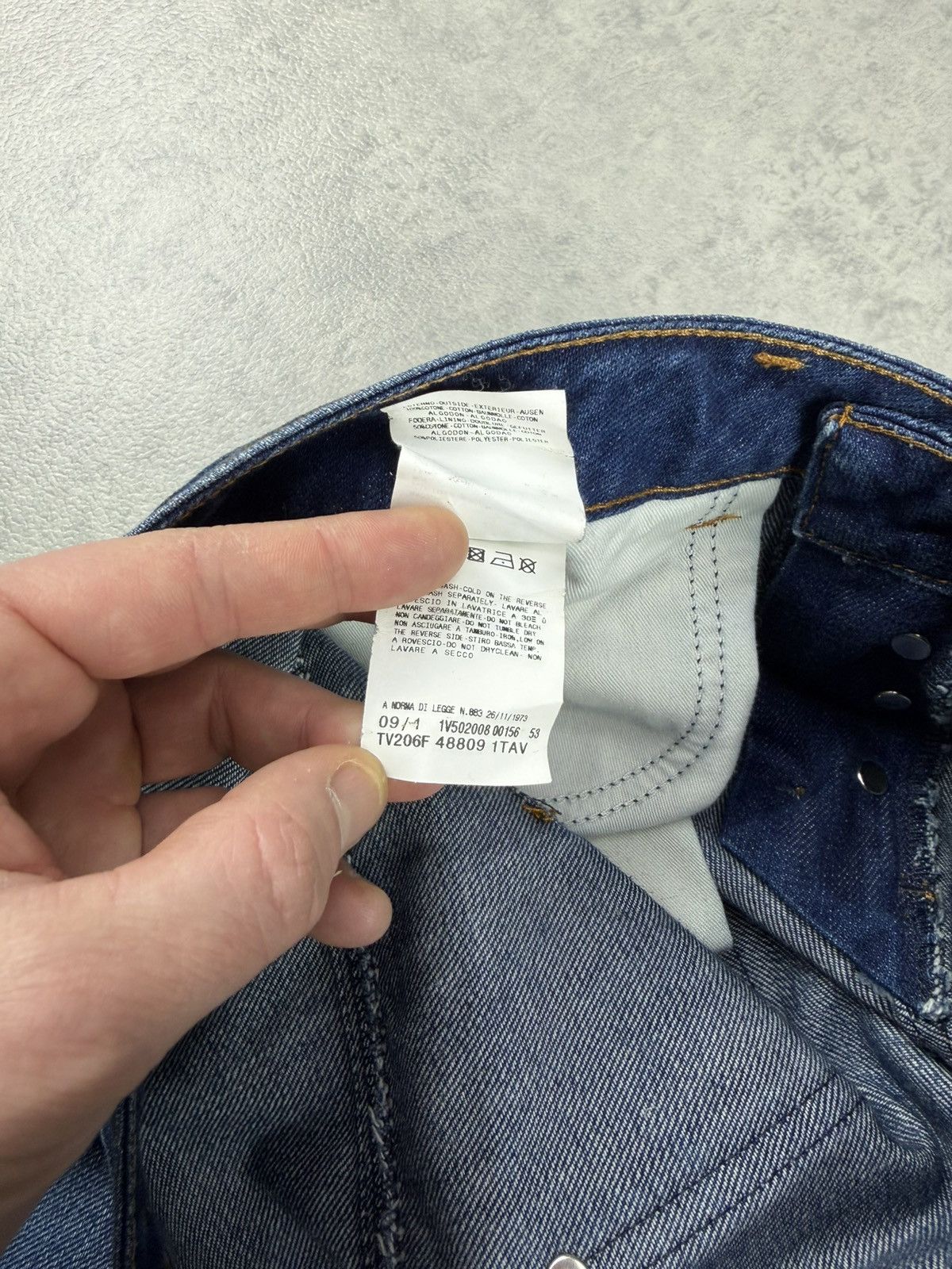 Versace Jeans Couture VJC Versace Jeans Couture Distressed Blue Denim Jeans Size US 31 - 14 Thumbnail