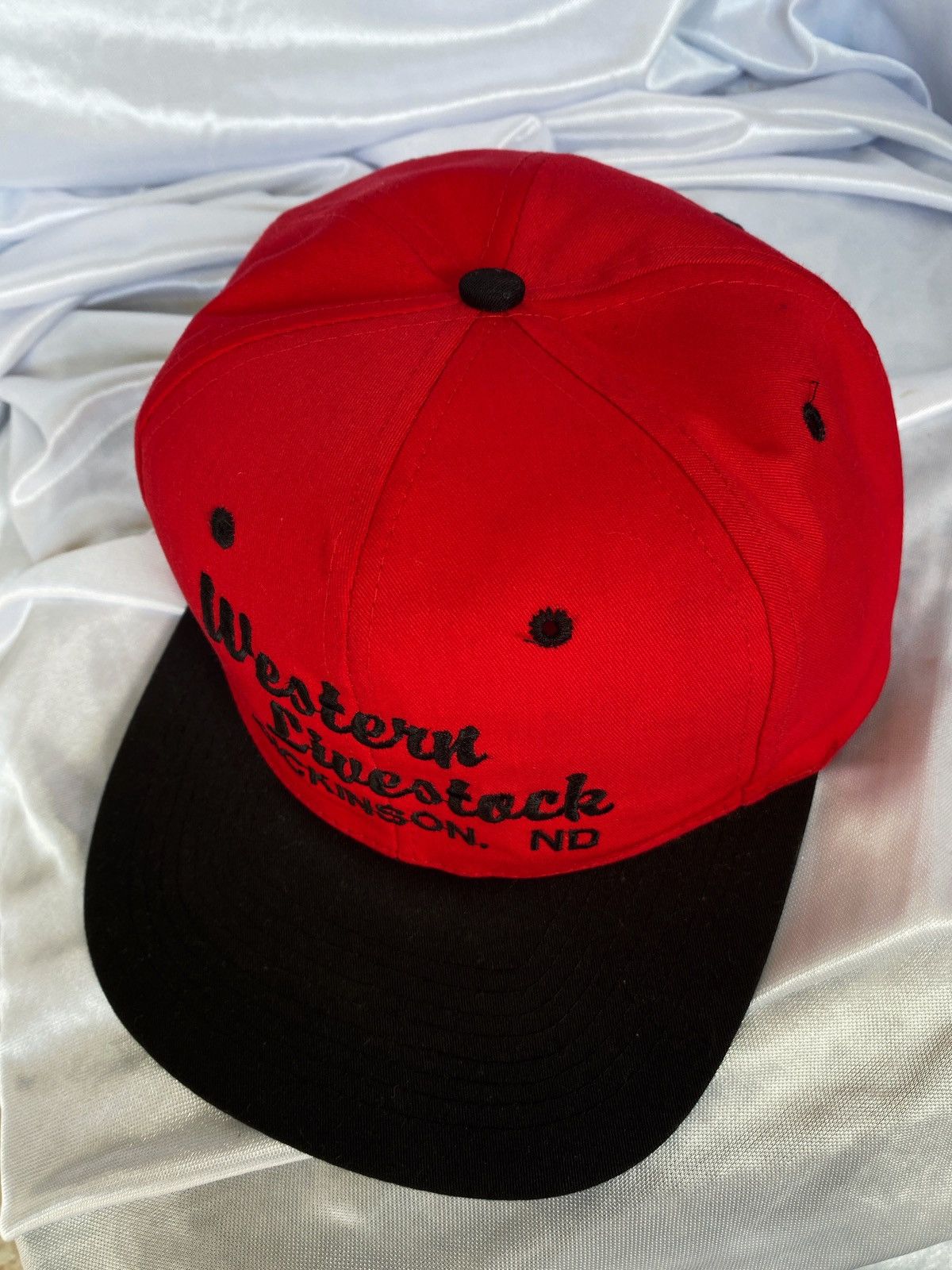 Other hat vintage Western Livestock Dickinson, ND tag nissun cap Size ONE SIZE - 10 Thumbnail