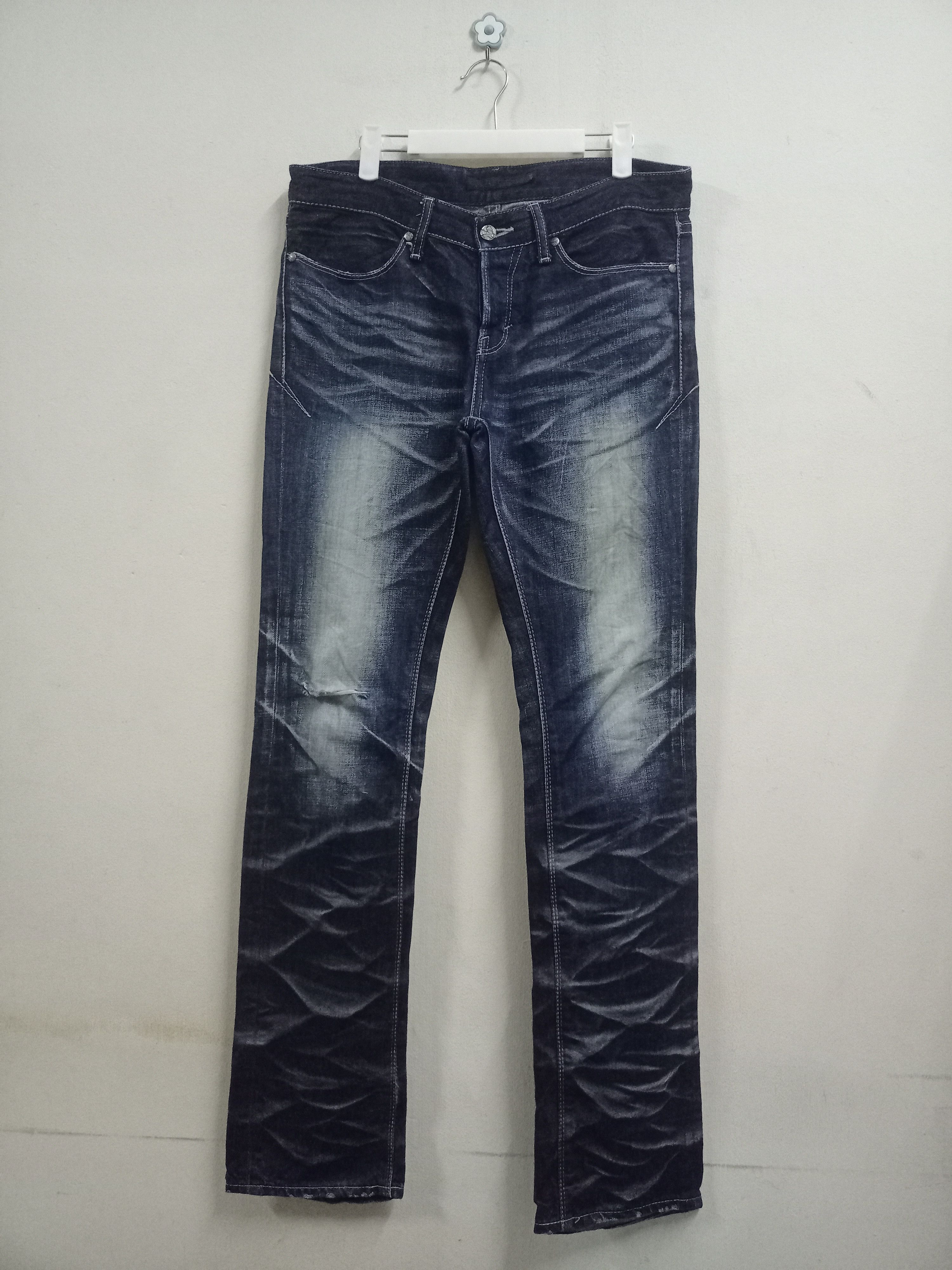 GOSTAR DE FUGA × Japanese Brand Vintage Japanese Gostar De Fuga Indigo Distressed Jeans Size US 33 - 14 Thumbnail