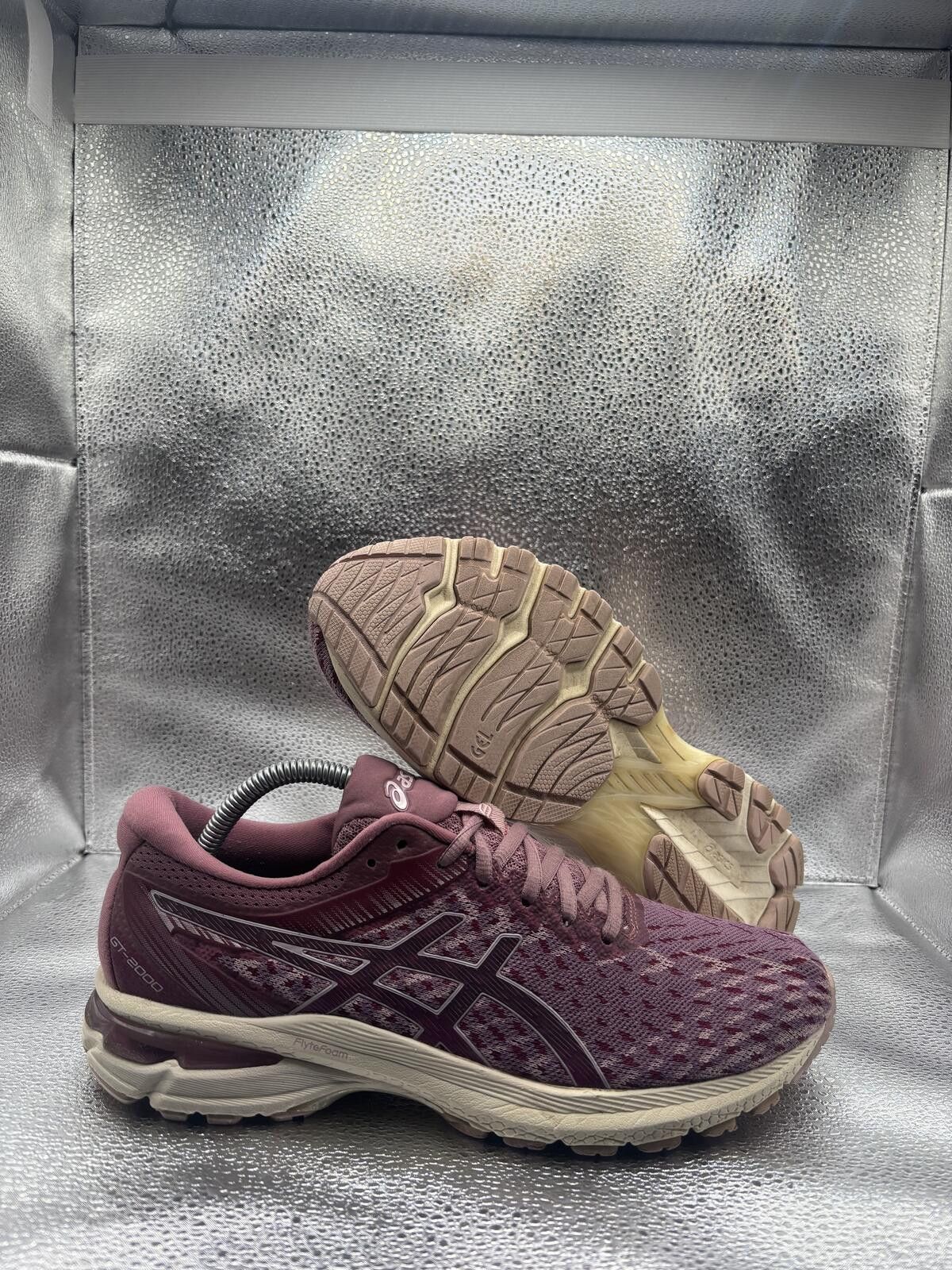 Asics ASICS GT-2000 8 running pink flytefoam Size US 10 / IT 40 - 1 Thumbnail