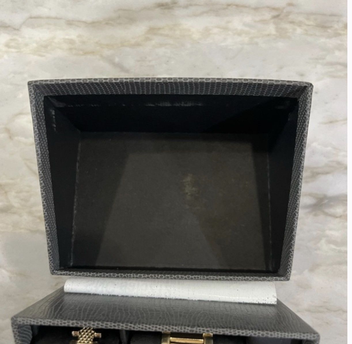 Other Elegant 24k gold watch Size 38 - 3 Thumbnail