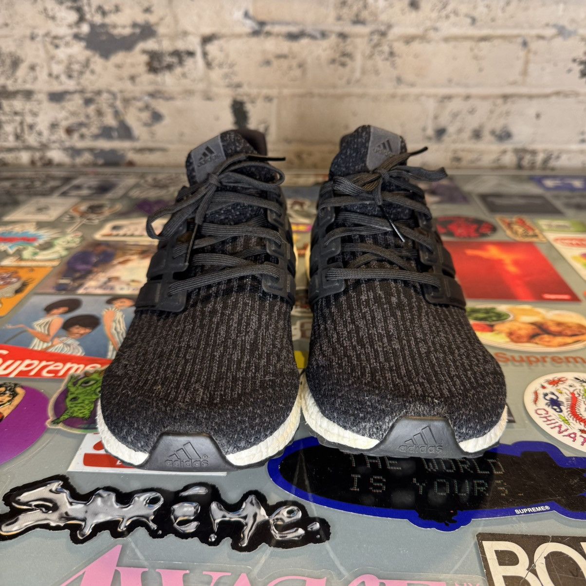Adidas Adidas Ultra Boost 3.0 LGBT Pride Black Sz 9.5 Used Size US 9.5 / EU 42-43 - 4 Thumbnail