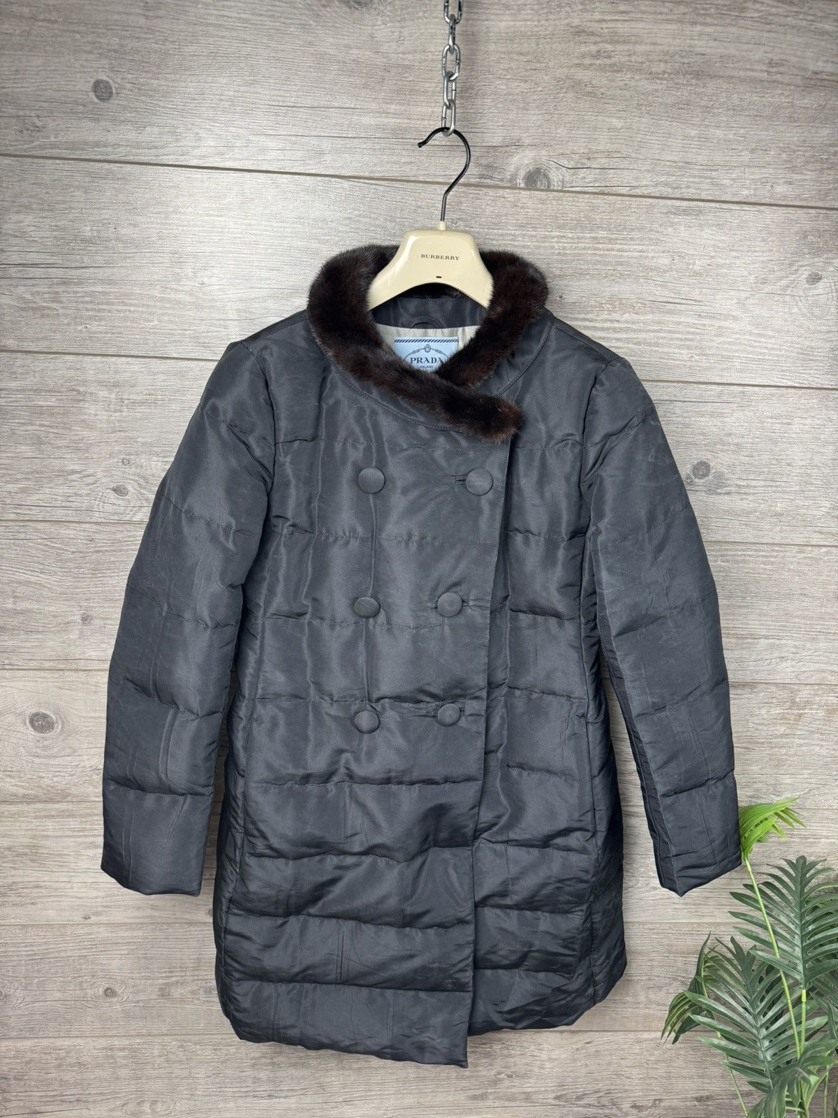 Prada Prada Luxury Puffer down jacket with mink collar Size M / US 6-8 / IT 42-44 - 9 Thumbnail