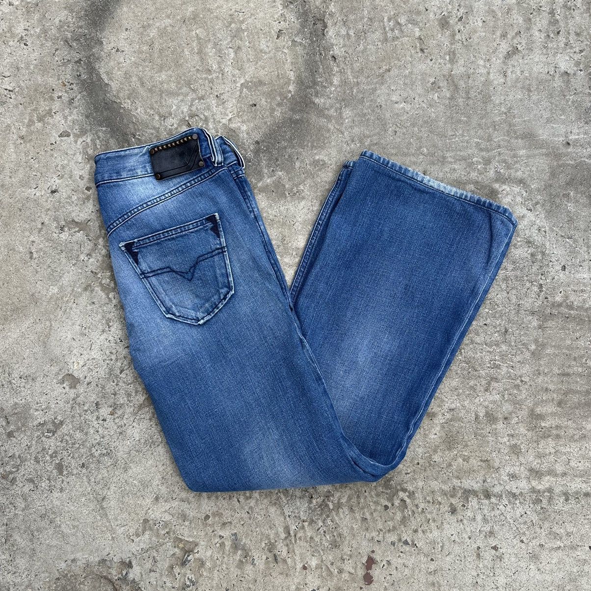 Diesel × Vintage Vintage Diesel Jeans W25xL32 Japanese Style Y2K Grunge Size 25" / US 0 / IT 36 - 1 Thumbnail