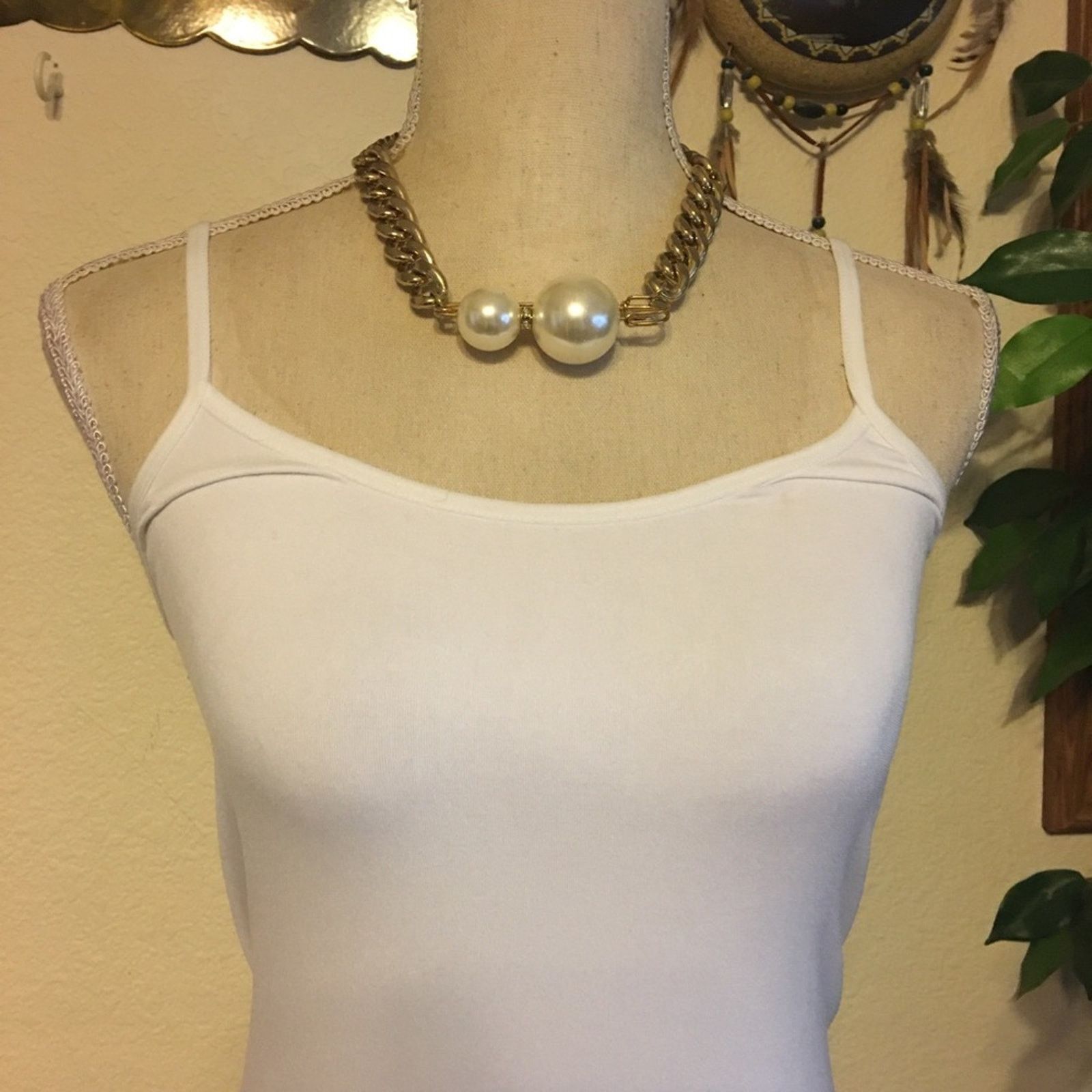 Jewelry Bold chunky gold chain pearl accent necklace Size ONE SIZE - 3 Thumbnail