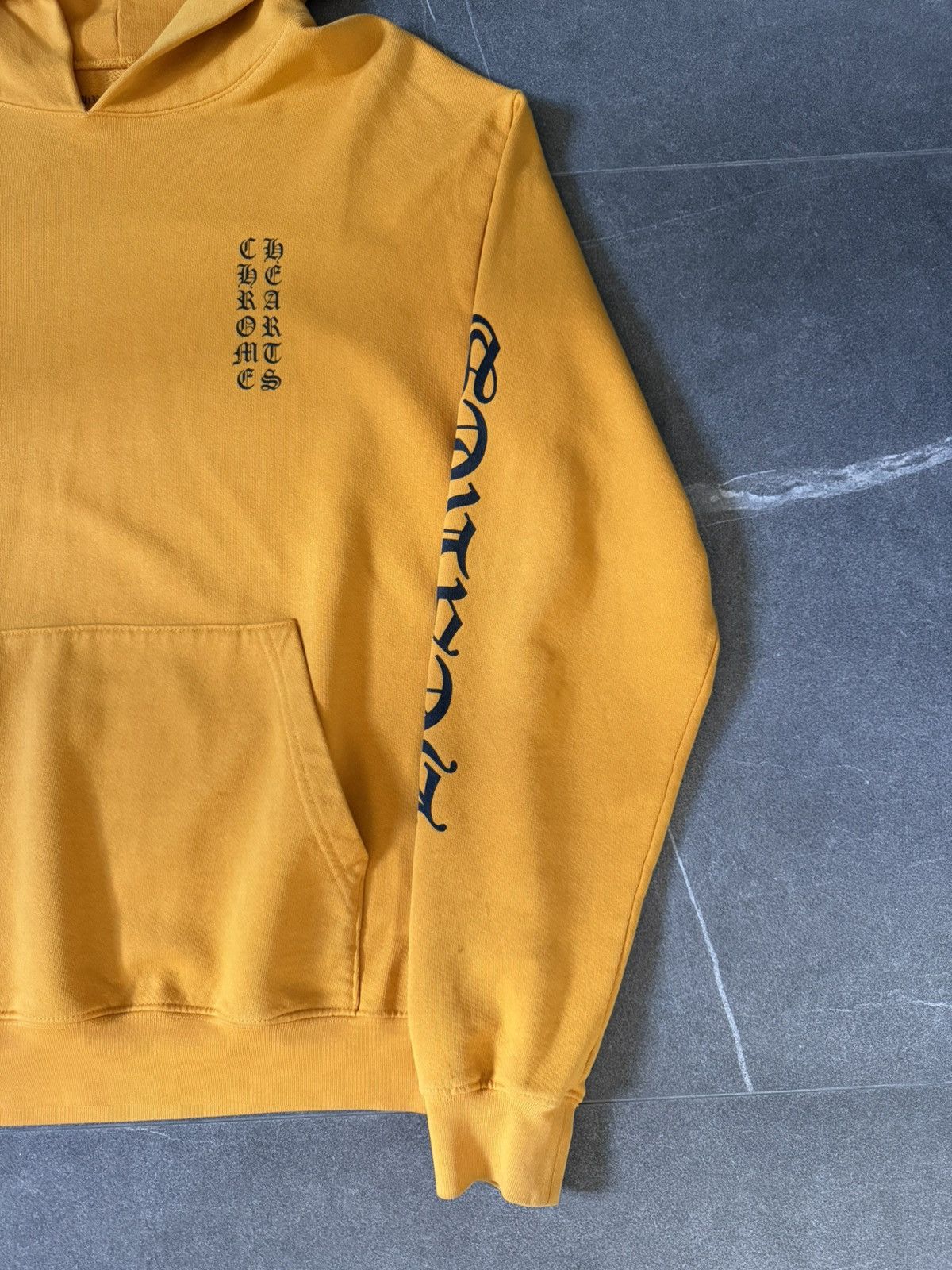 Chrome Hearts Chrome Hearts Vertical Logo Yellow Hoodie Size US M / EU 48-50 / 2 - 5 Thumbnail