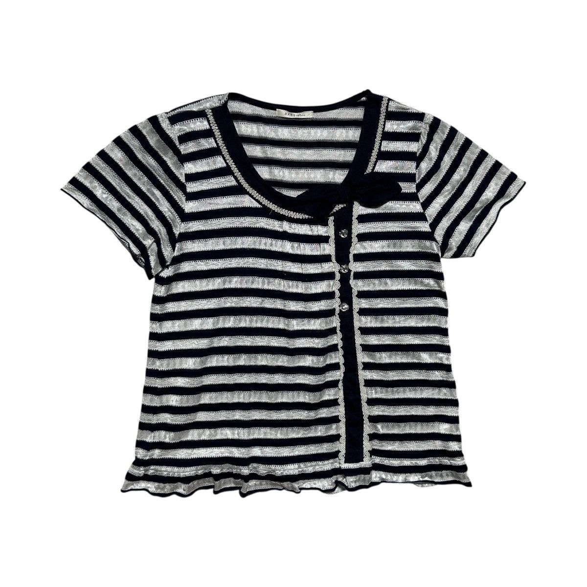 Japanese Brand Vintage axes femme Tshirt Size S / US 4 / IT 40 - 1 Thumbnail