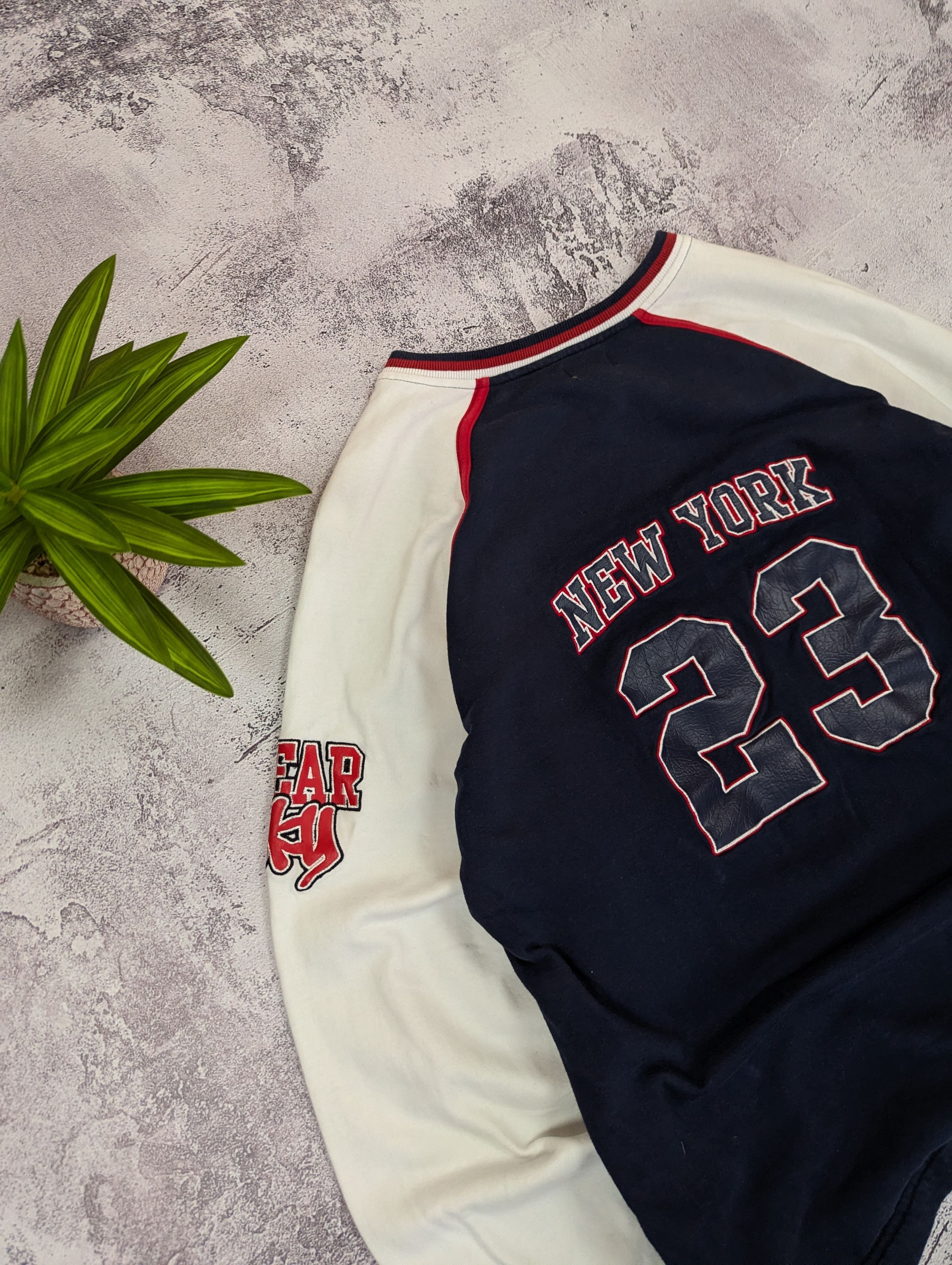 Rainbow VTG Black Boss NKY New York 23 Hip Hop Jersey M/L Size US M / EU 48-50 / 2 - 17 Thumbnail