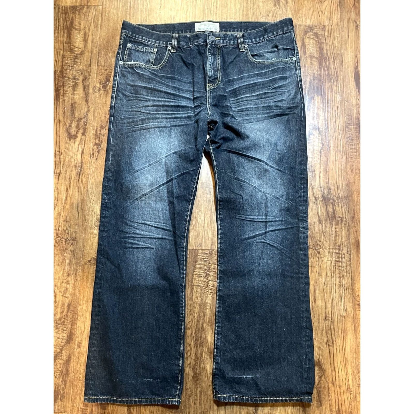 Ecko Unltd. VINTAGE Ecko Jeans Men's 40x32 Boot Cut Dark Wash Denim Blue 5-Pocket Regular Mens Regular Jeans Runtime Outdoors Classic 90s? Size US 40 / EU 56 - 5 Thumbnail