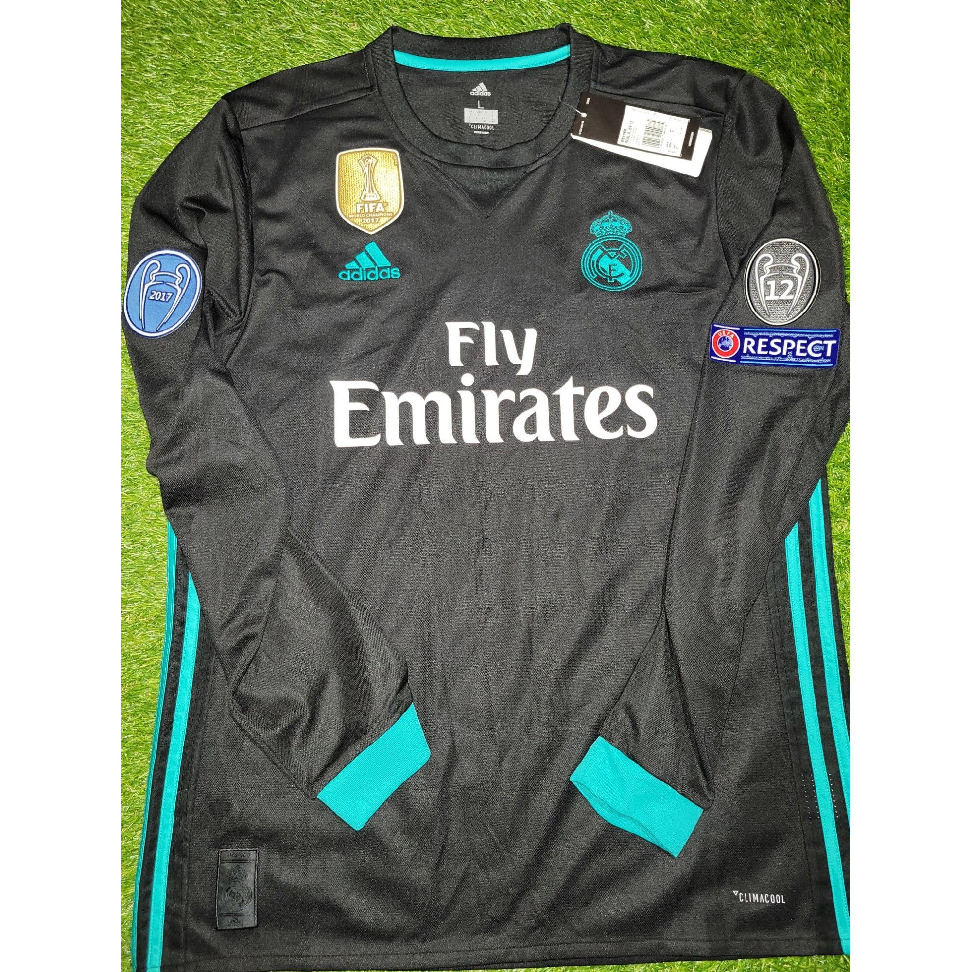 Adidas Ronaldo Real Madrid 2017 2018 UEFA Away Soccer Jersey BNWT L Size US L / EU 52-54 / 3 - 2 Thumbnail