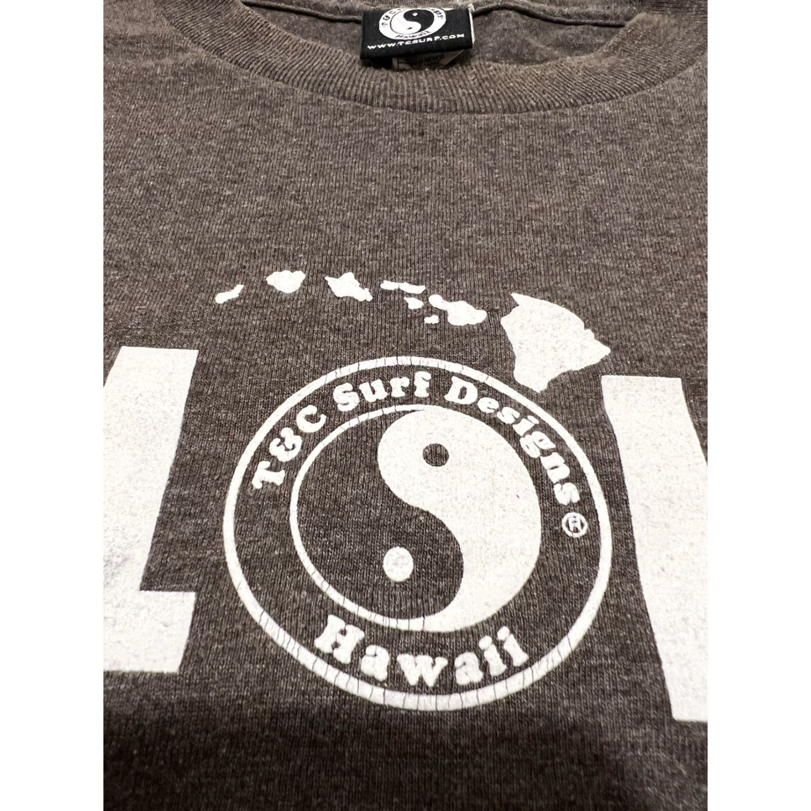 ALOHAS VINTAGE T&C Surf Designs Shirt Surfer Hawaii Yin Yang Logo Aloha Small Gray Mens Size US S / EU 44-46 / 1 - 2 Thumbnail