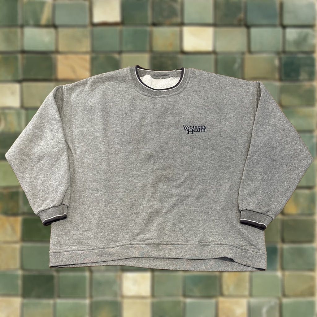 Vintage VINTAGE Sweatshirt XL Gray Crewneck Embroidered Men’s Health Size XL / US 12-14 / IT 48-50 - 1 Thumbnail