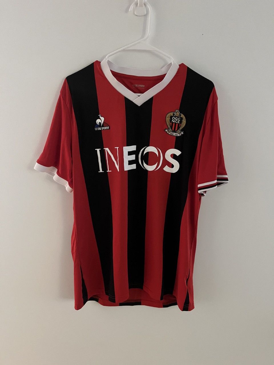 Le Coq Sportif OGC Nice 23-24 Home Jersey Size US L / EU 52-54 / 3 - 1 Thumbnail