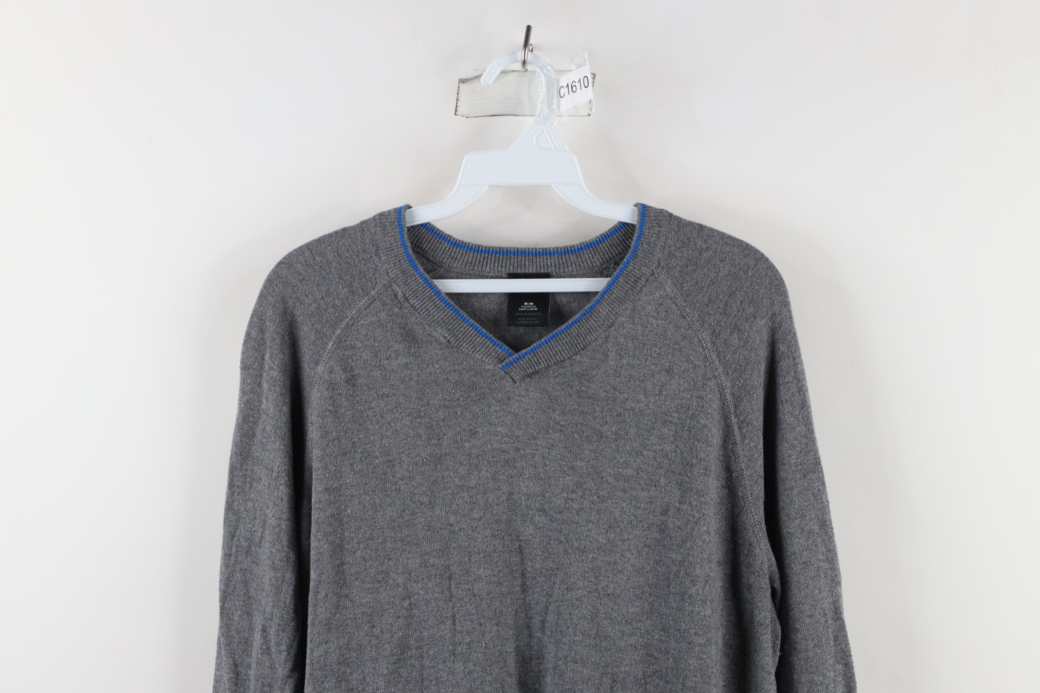 Oakley × Vintage Vintage Oakley Tailored Fit O Logo Knit V-Neck Sweater Gray Size US M / EU 48-50 / 2 - 2 Thumbnail