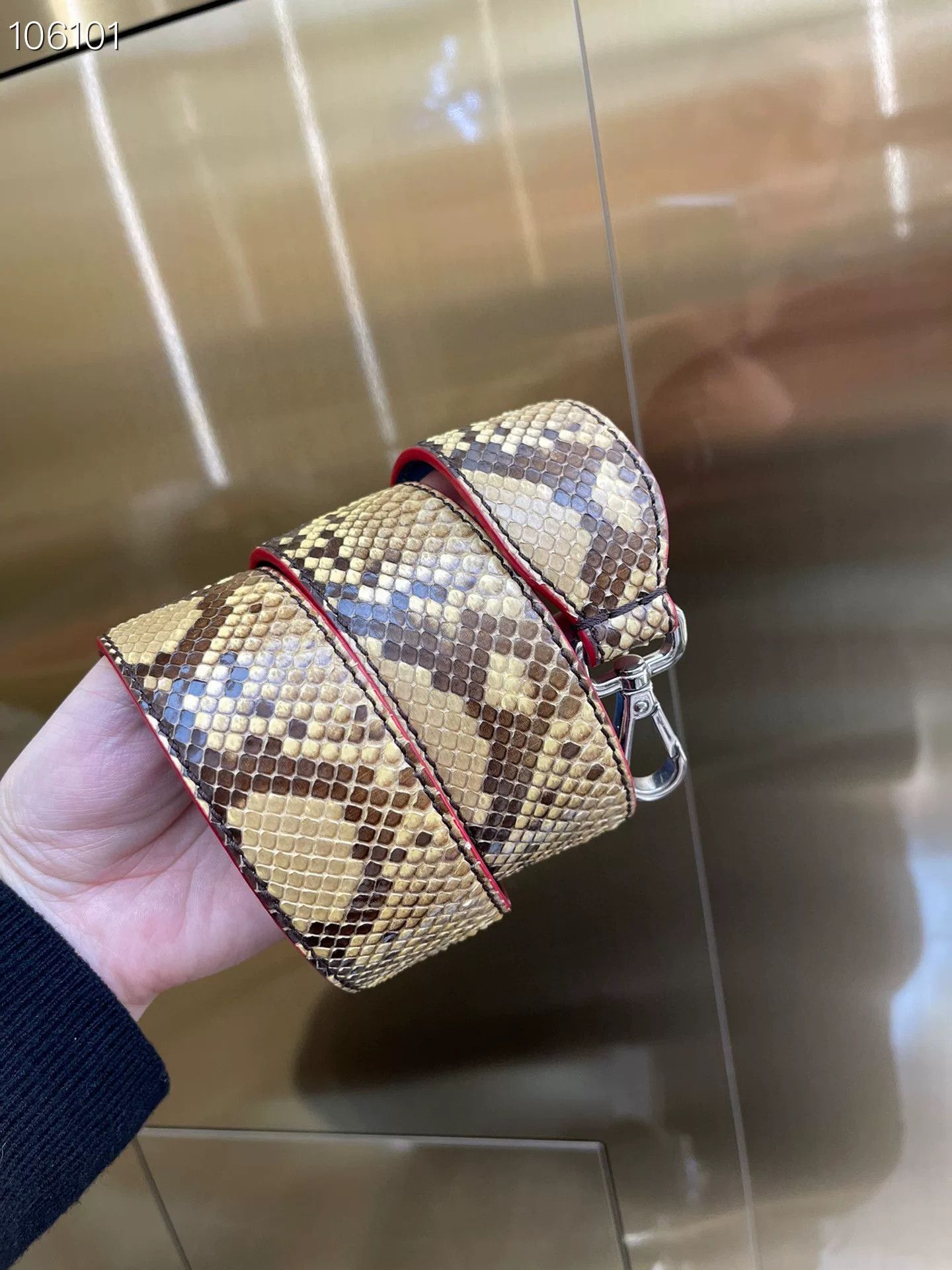 Fendi Fendi Limited Python Leather Shoulder Strap Size ONE SIZE - 1 Thumbnail