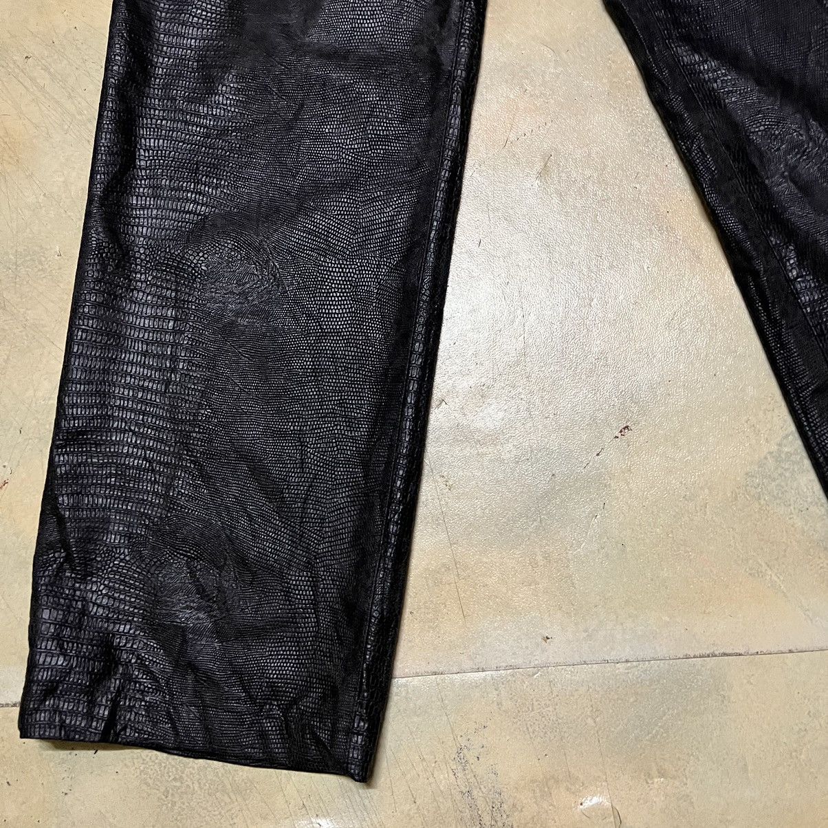 Japanese Brand Japanese Brand Leather Biker Pants Size US 30 / EU 46 - 6 Thumbnail