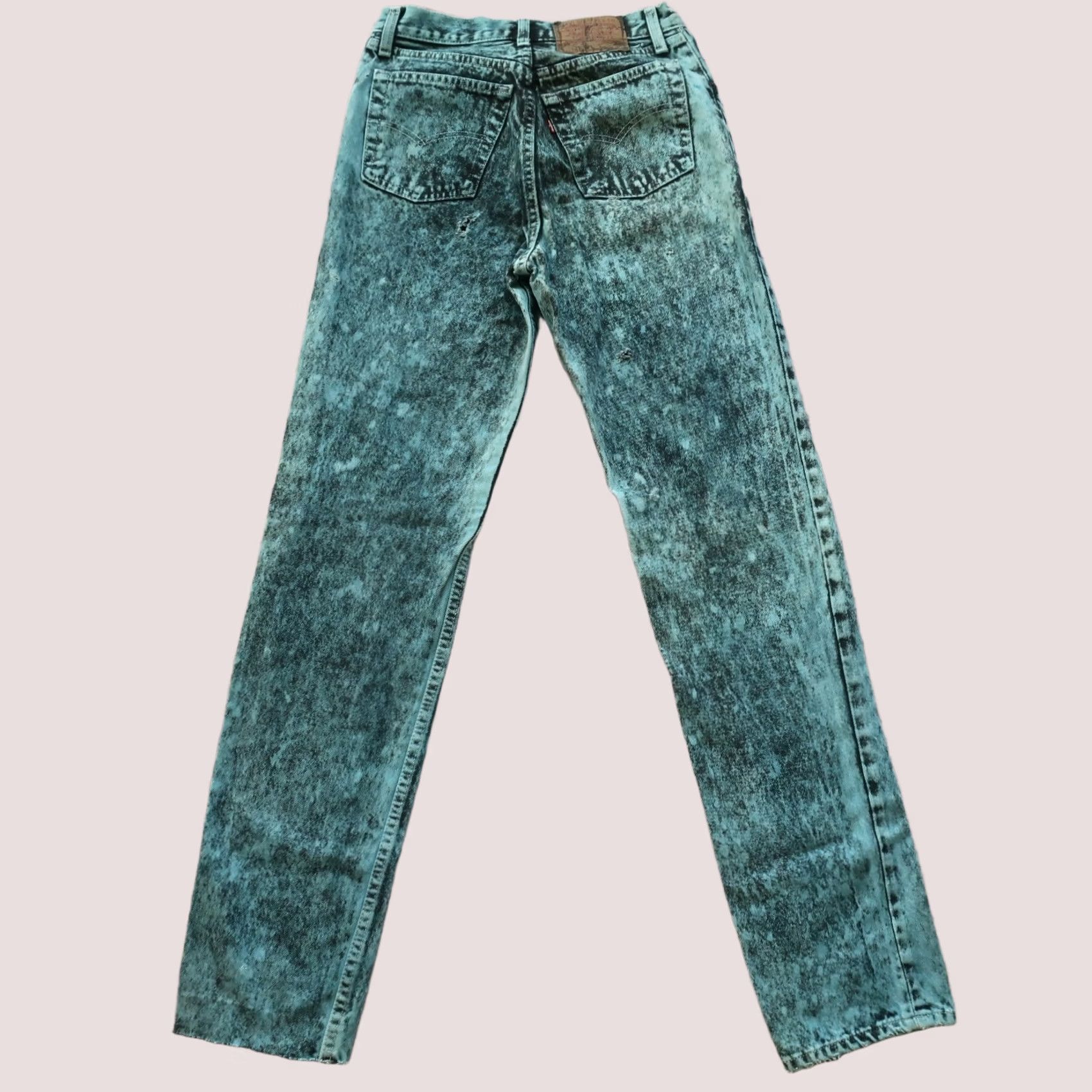 Denime VINTAGE Levis 501 Denim Jeans Mens 28 x 32 Overdyed California Made in USA Size US 28 / EU 44 - 1 Thumbnail