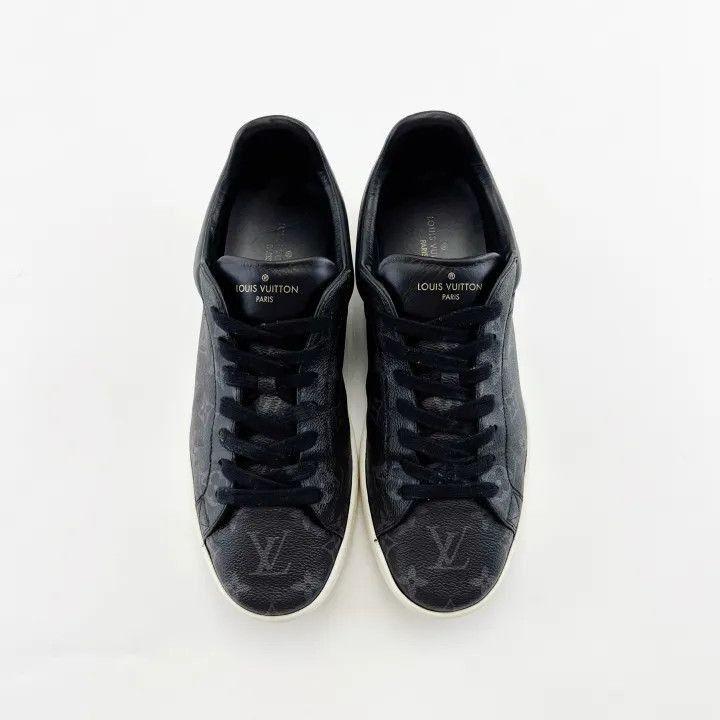 Louis Vuitton Louis Vuitton Stylish Low-Top Sneakers for Men -2508 Size US 8 / EU 41 - 2 Thumbnail