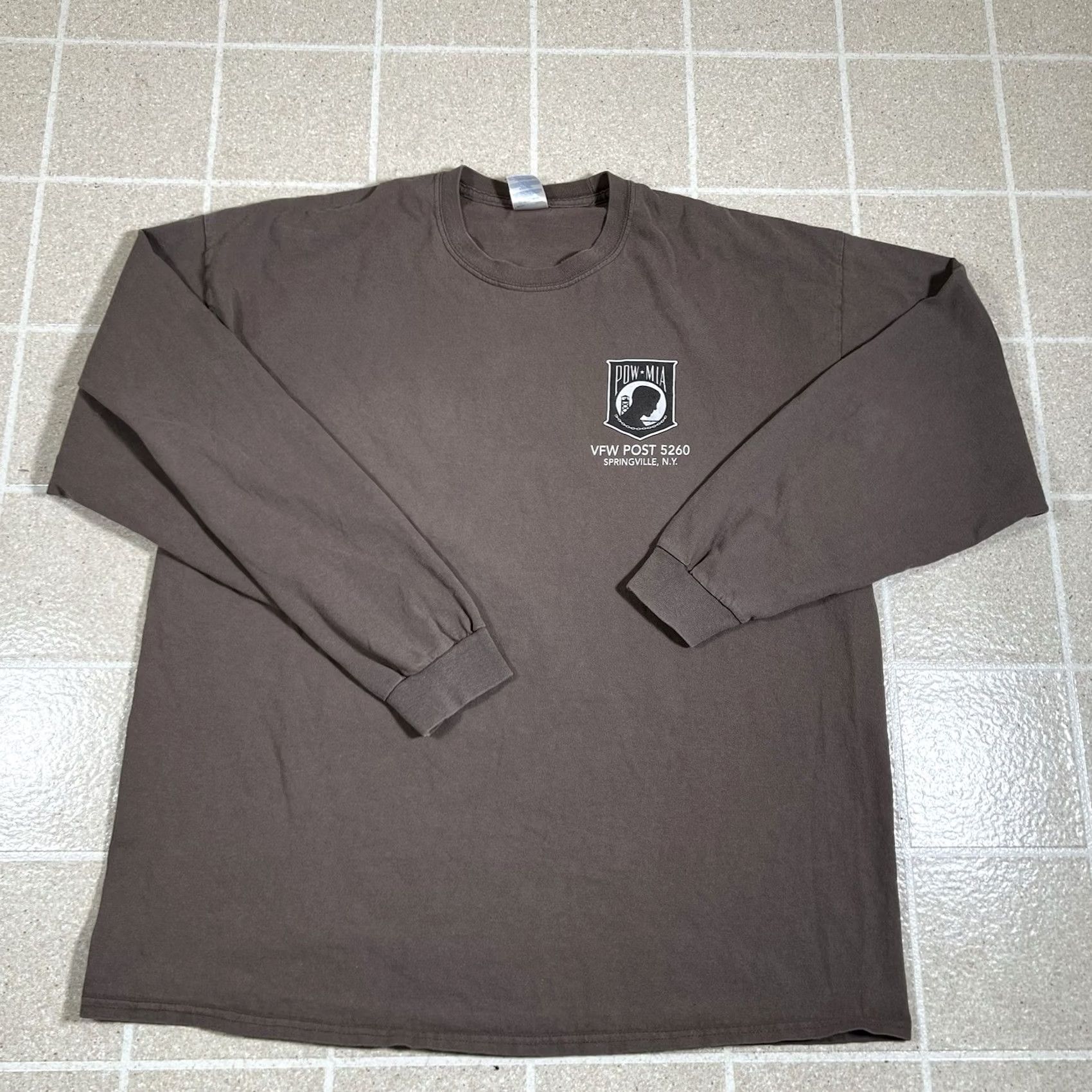 Vintage VINTAGE POW Mia Veterans United States Honor Duty Long Sleeve Tshirt 2XL Brown Mens T-Shirt Harley Style Back Graphic Size US XXL / EU 58 / 5 - 3 Thumbnail