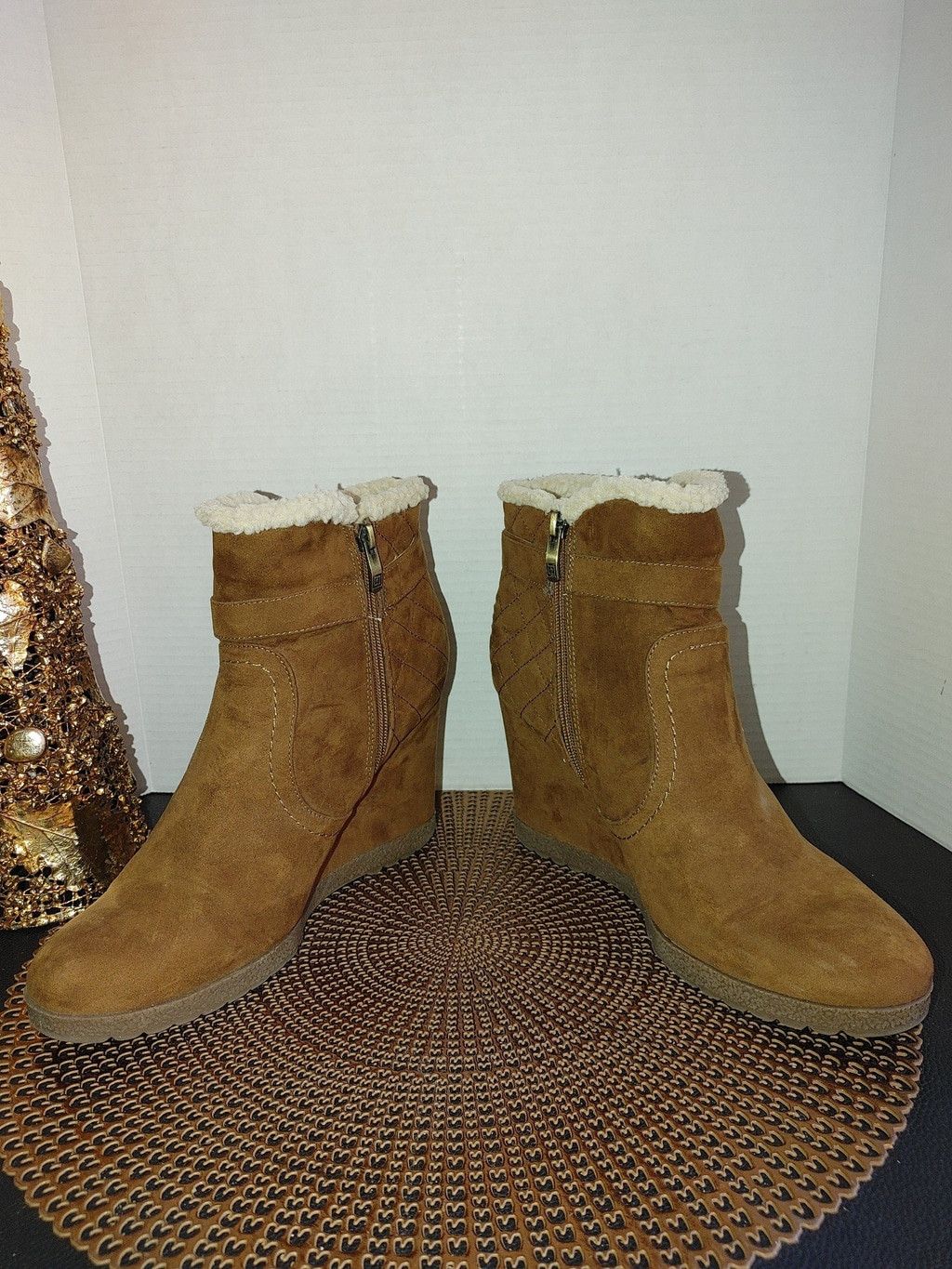 LIZ LISA Liz Claiborne Suede Wedge Ankle Booties Size 11M Size US 11 / IT 41 - 5 Thumbnail