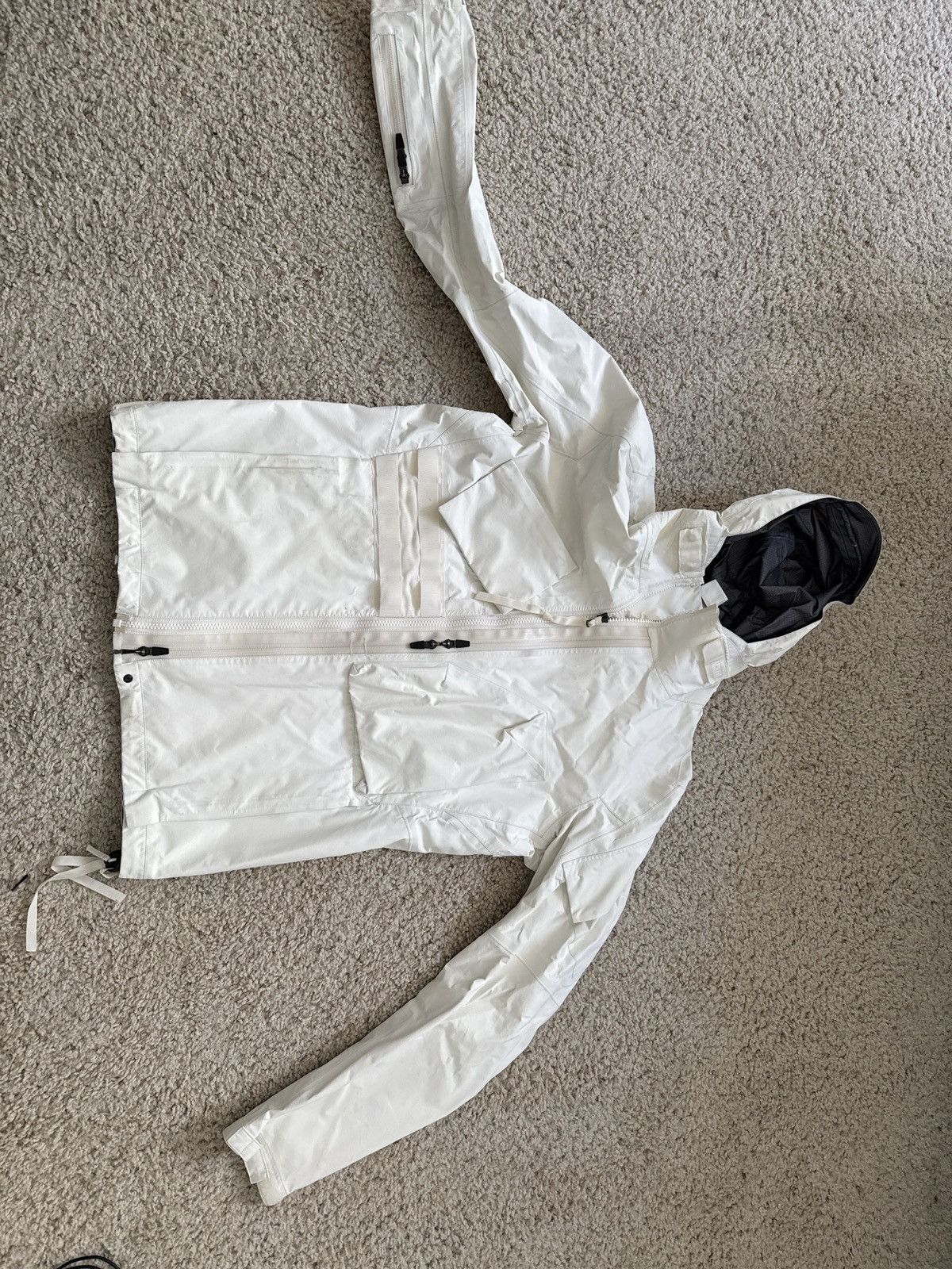 Acronym Acronym J47TS-GT-WHT WHITE S Small Size US S / EU 44-46 / 1 - 2 Thumbnail