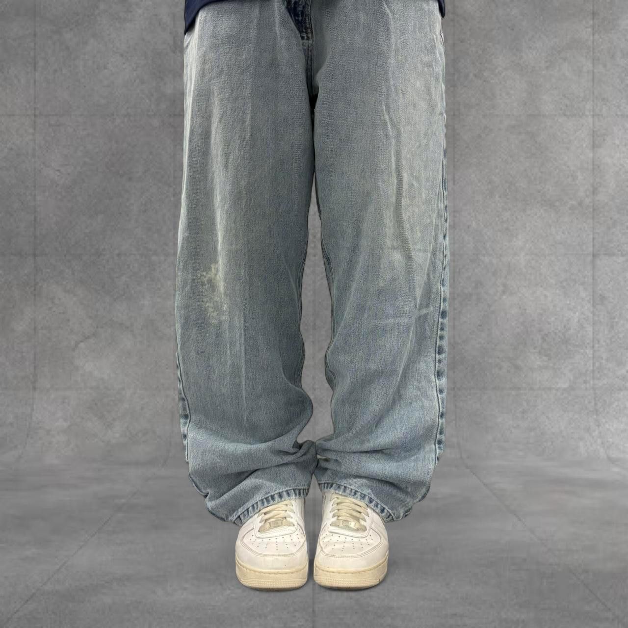 Vintage Crazy Vintage Y2K/2000s Super Baggy Skater Style Streetwear Chaps Light Wash Denim Jeans! Size US 38 / EU 54 - 1 Thumbnail