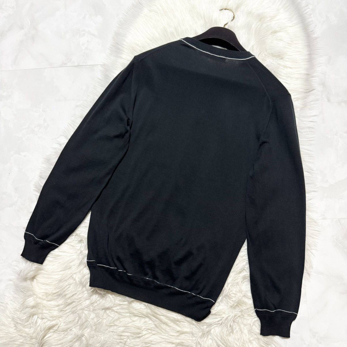 Louis Vuitton Authentic, Louis Vuitton LV Embroidered Knit Sweater Size US M / EU 48-50 / 2 - 7 Thumbnail