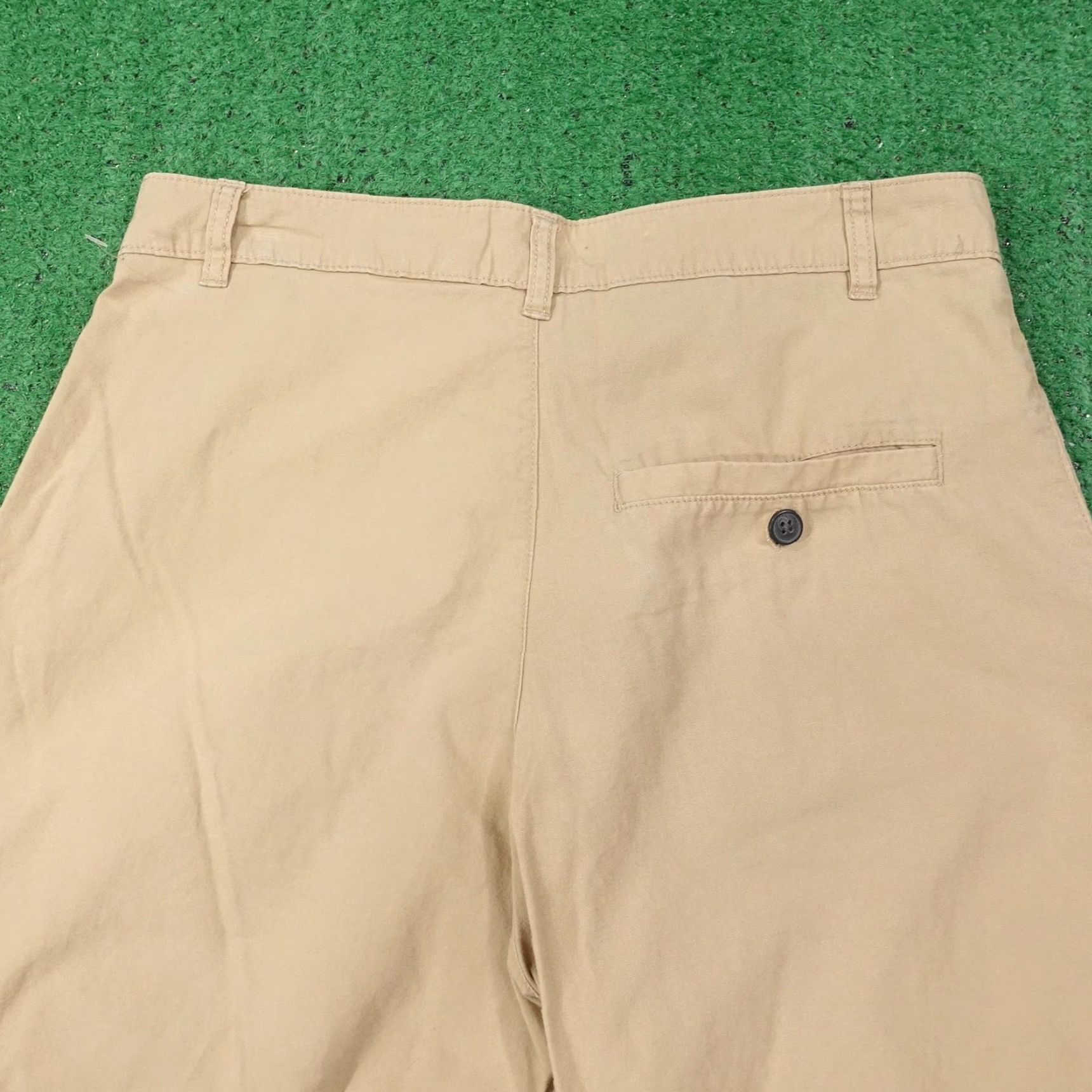 H&M VINTAGE: No? (excluded by rules) Size US 28 / EU 44 - 5 Thumbnail