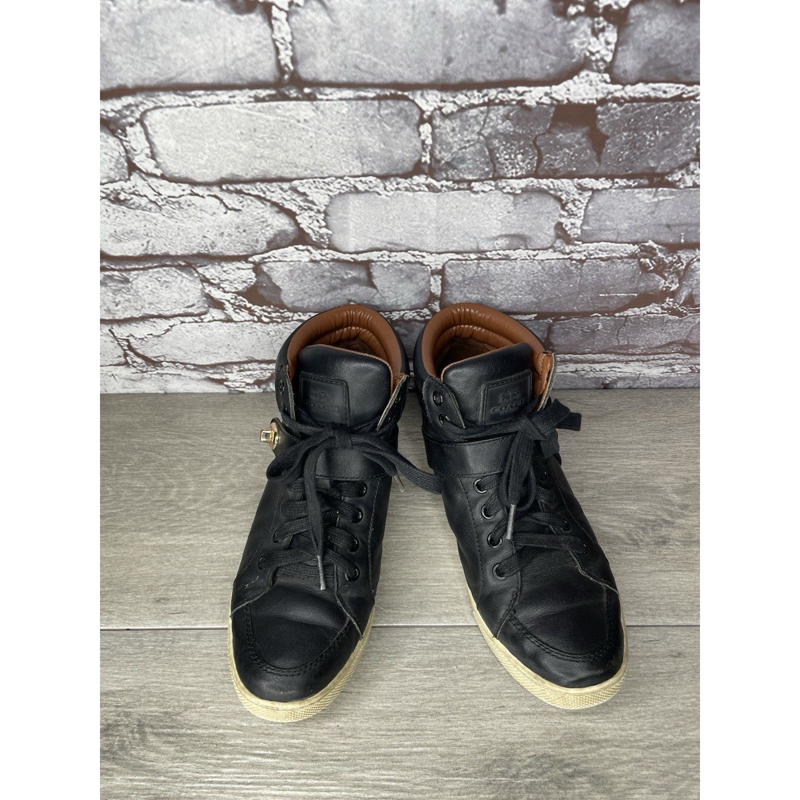 Coach COACH Pembroke Nappa Black Leather Hi-Top Turnlock Sneakers Size US 7.5 / IT 37.5 - 14 Thumbnail