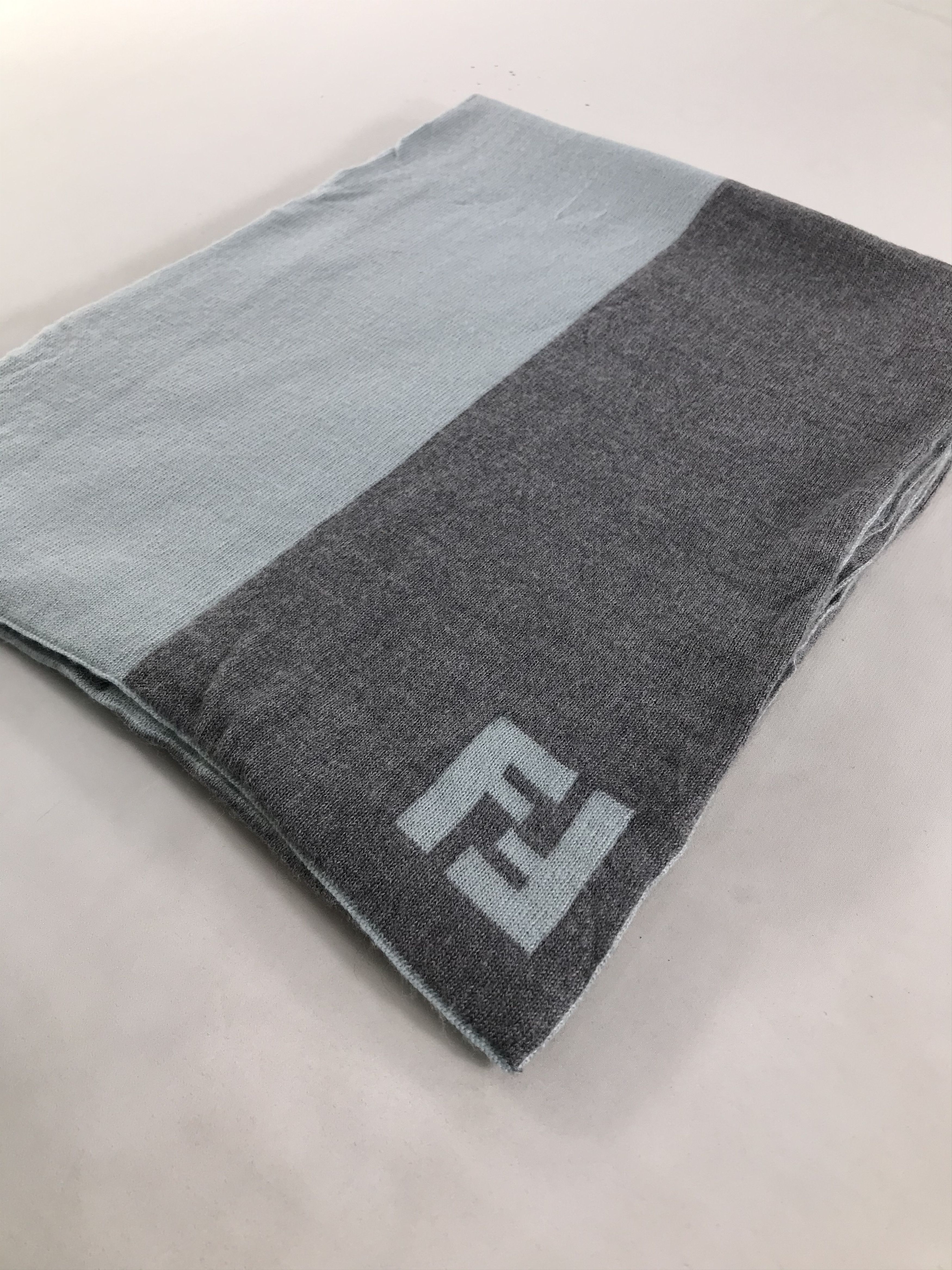 Fendi Vintage Fendi Scarf/Muffler/Neckwear MF895 Size ONE SIZE - 3 Thumbnail