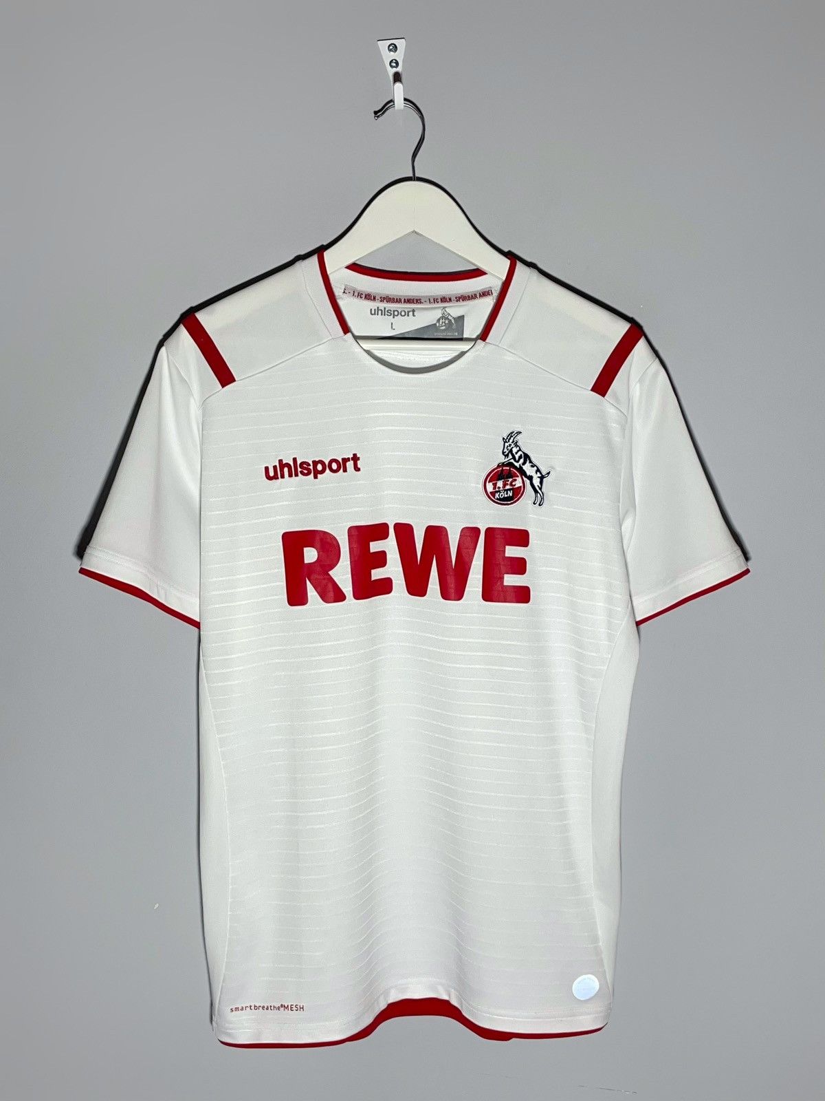 Other FC Köln Hummel 2019/20 Home Football Shirt Size US L / EU 52-54 / 3 - 1 Thumbnail