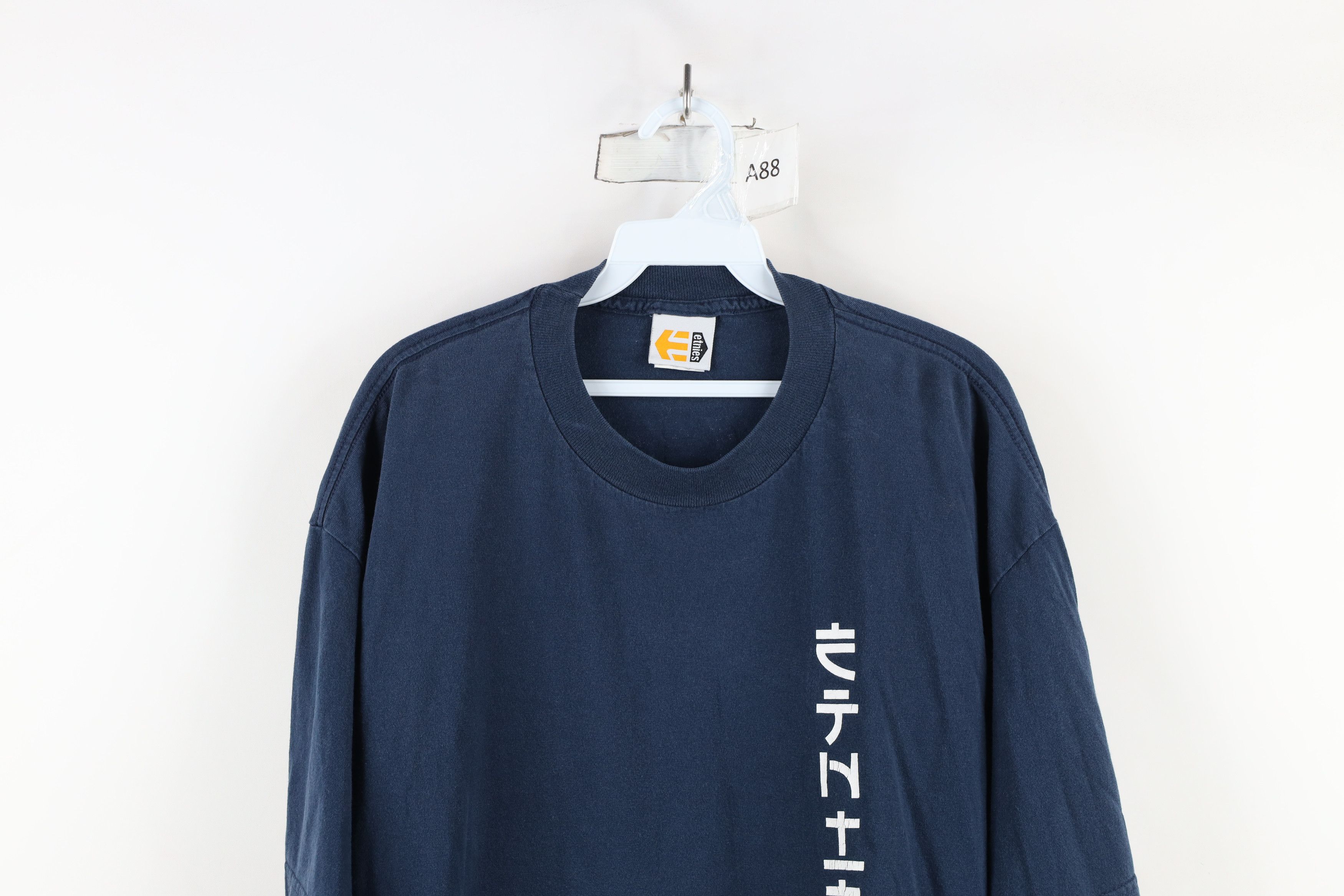 Etnies × Vintage Vintage 90s Etnies Japan Skateboarding T-Shirt Blue USA Size US XL / EU 56 / 4 - 2 Thumbnail