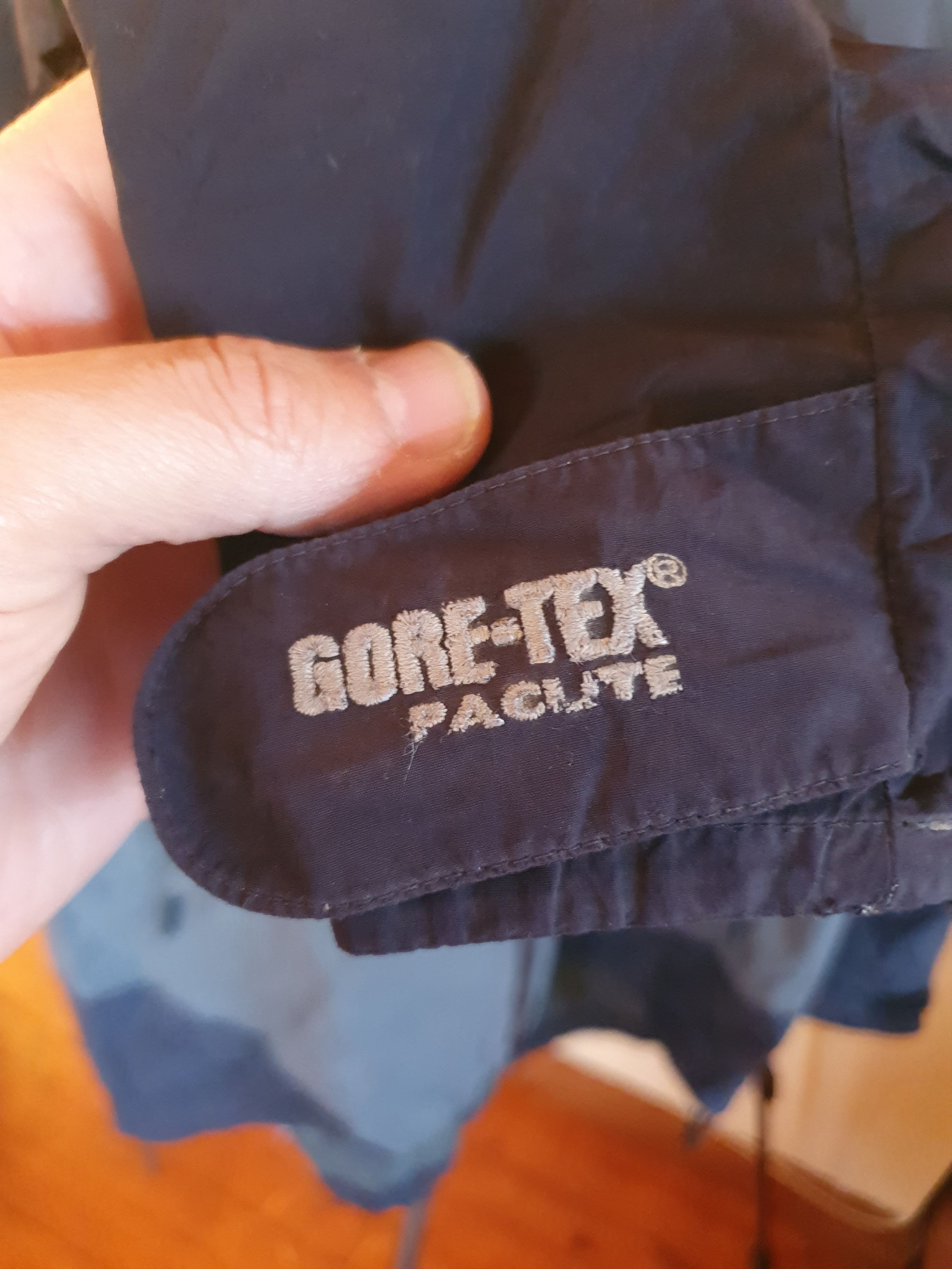 Norrona Norrona Falketind Gore-Tex Packlite Jacket sz L Size US L / EU 52-54 / 3 - 3 Thumbnail