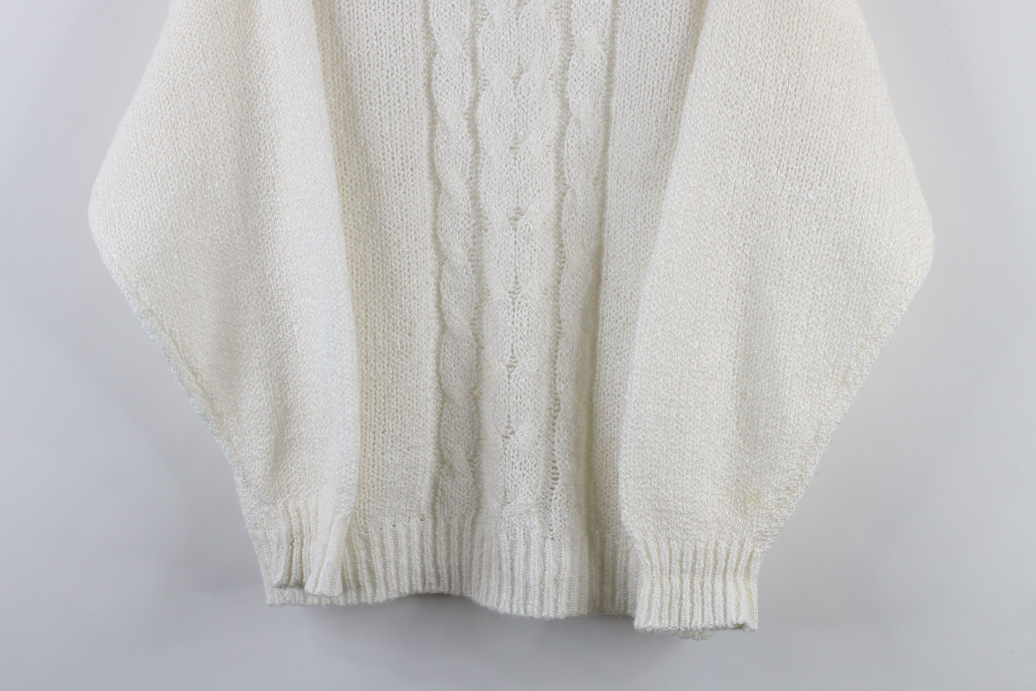 Vintage Vintage 90s Streetwear Cable Knit Beaded Collared Sweater Size L / US 10 / IT 46 - 3 Thumbnail