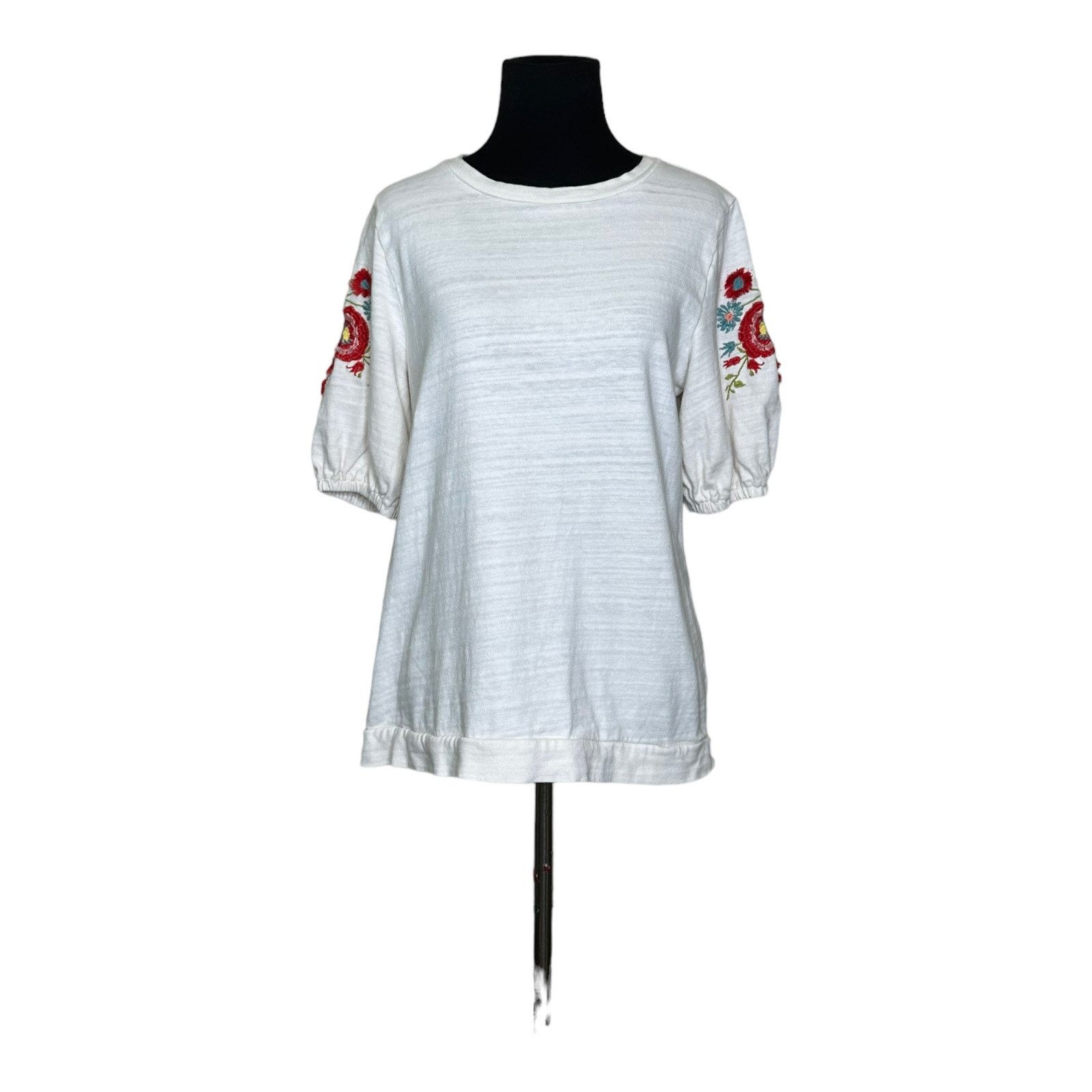 Loft Loft off white floral embroidered knit top size small Size S / US 4 / IT 40 - 1 Thumbnail