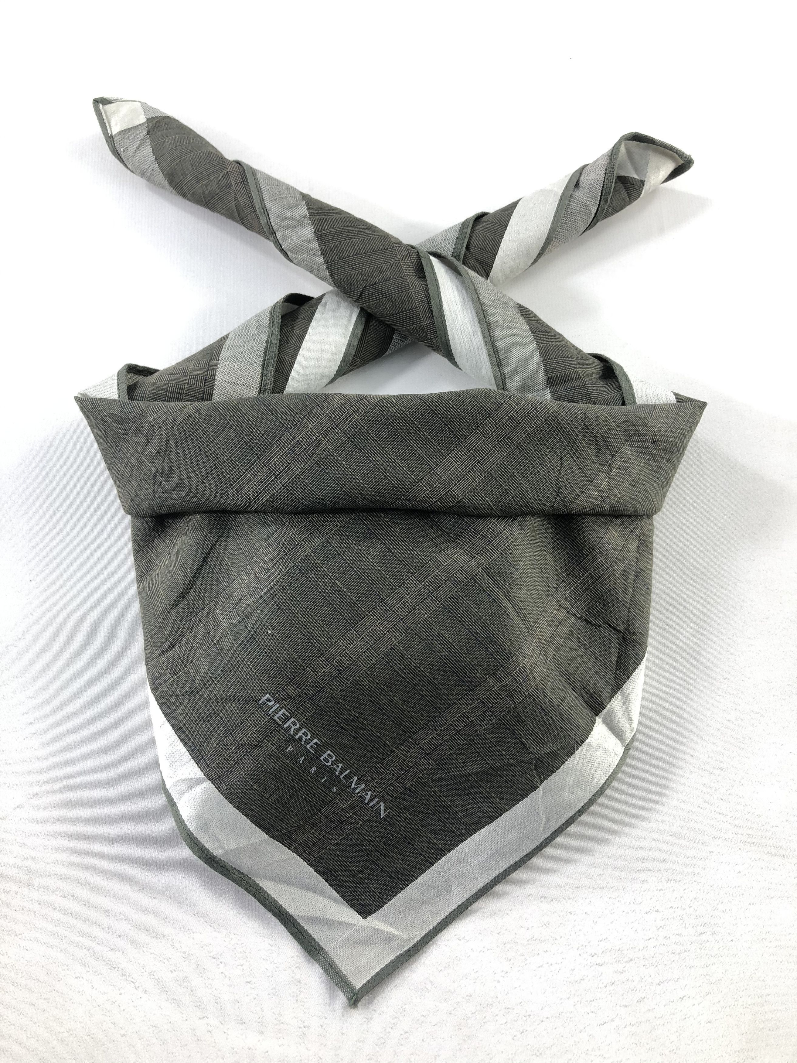 Pierre Balmain Pierre Balmain Handkerchief / Bandana / Neckerchief Size ONE SIZE - 1 Thumbnail