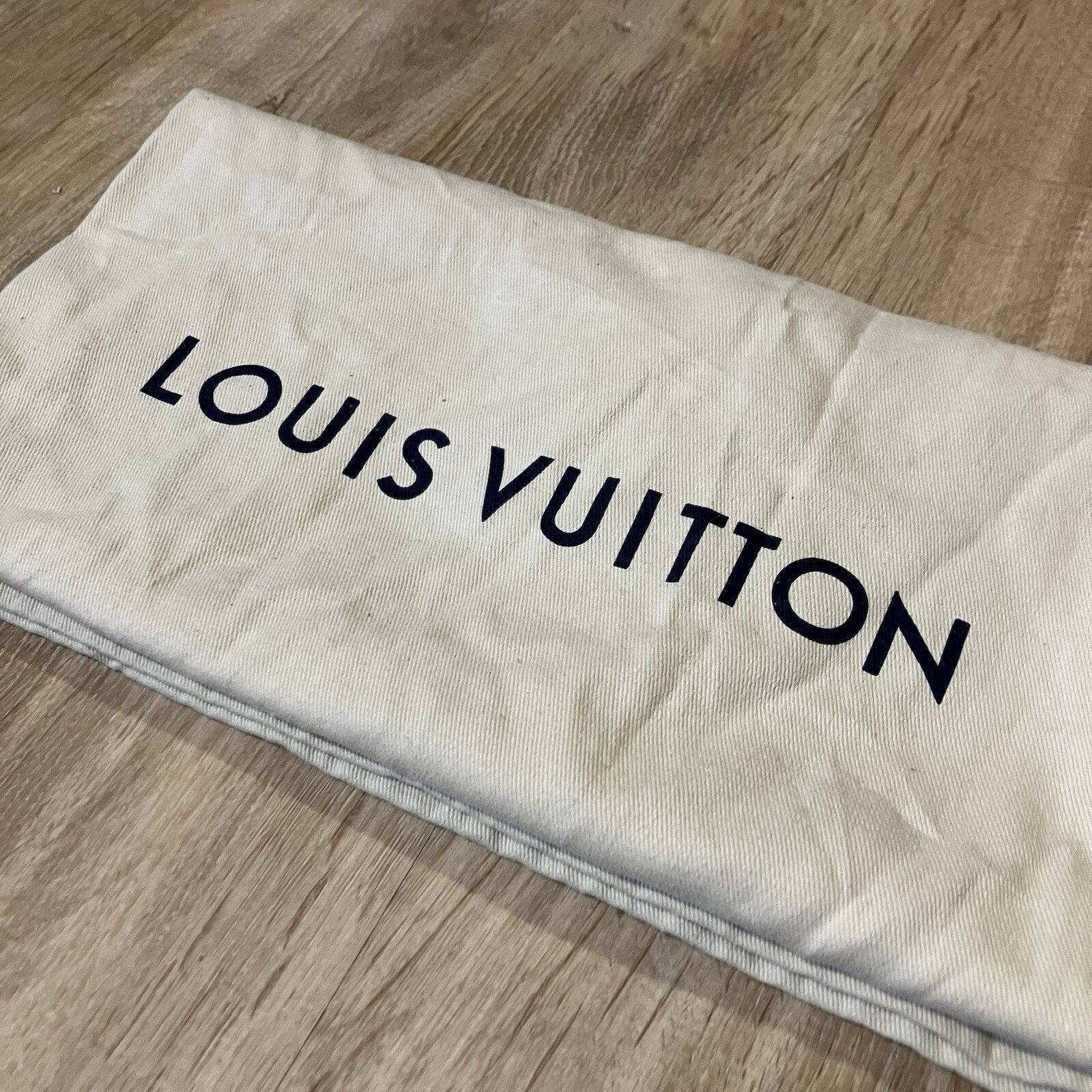 Louis Vuitton Louis Vuitton Rivoli White Silver High Top CLEAN Strap Size US 8 / EU 41 - 5 Thumbnail