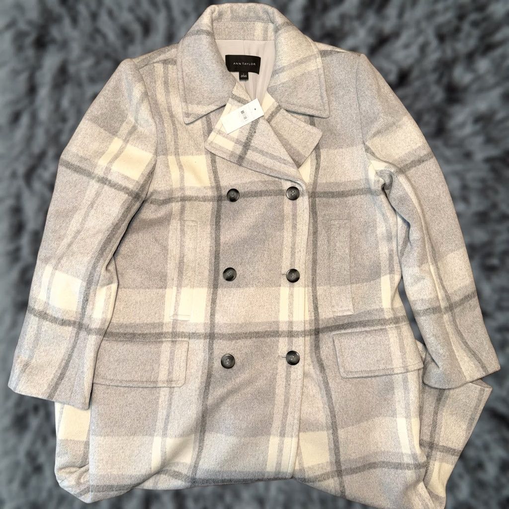Ann Taylor VINTAGE: No Ann Taylor Coat Trench Wool Blend Plaid Gray Long Belted Buttoned Fully Lined Size L Womens Size L / US 10 / IT 46 - 1 Thumbnail