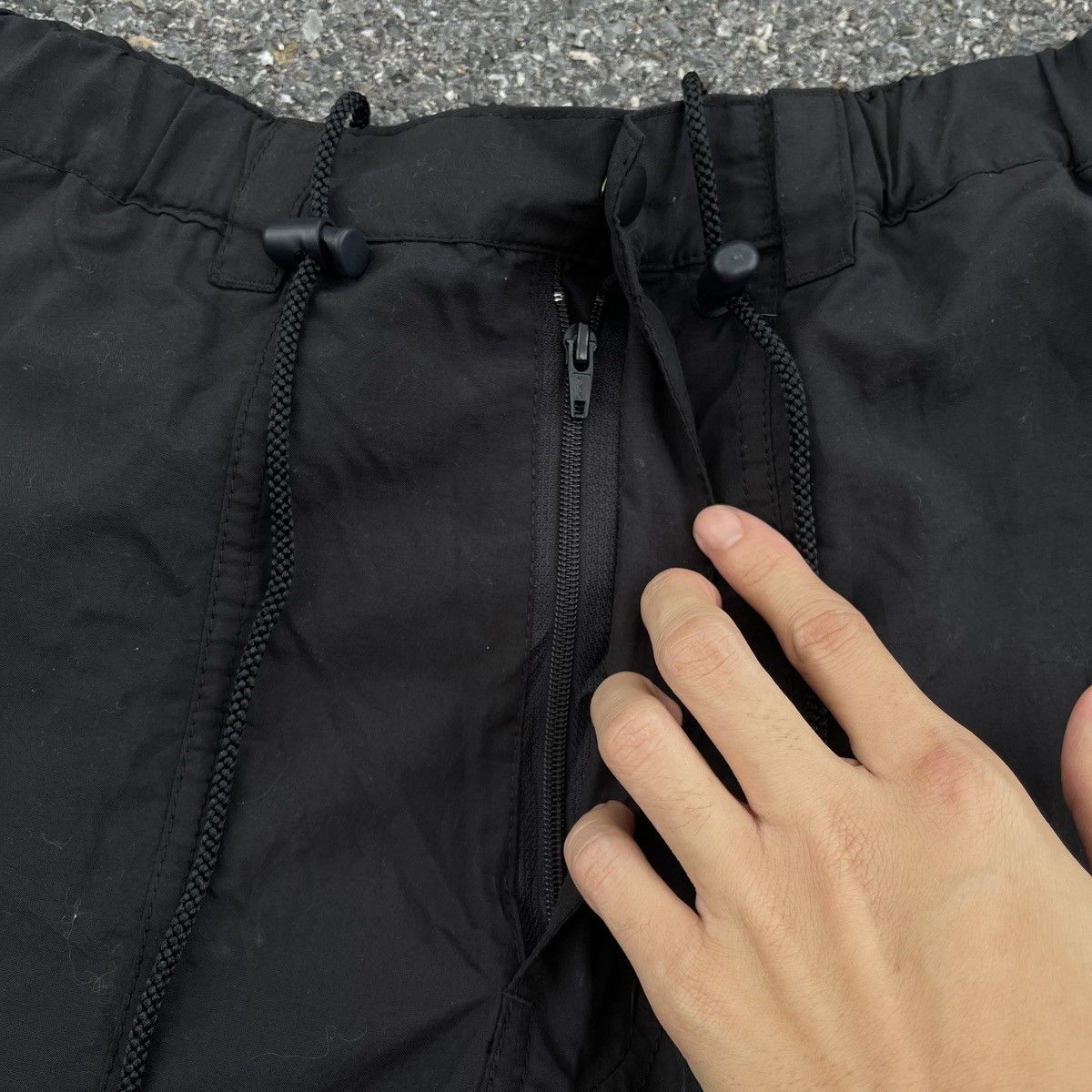 Final Home 90s Final home nylon cargo pants Size US 30 / EU 46 - 7 Thumbnail