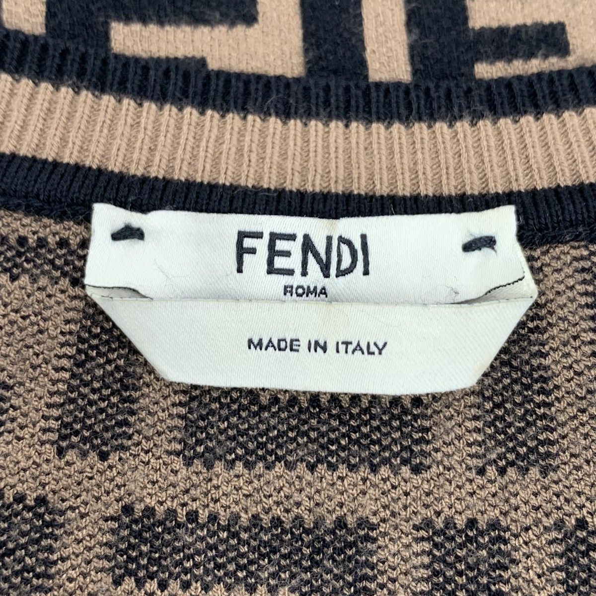 Fendi Fendi Dark Brown All Over Logo Long Sleeve Knit Top K26WX Size M / US 6-8 / IT 42-44 - 6 Thumbnail