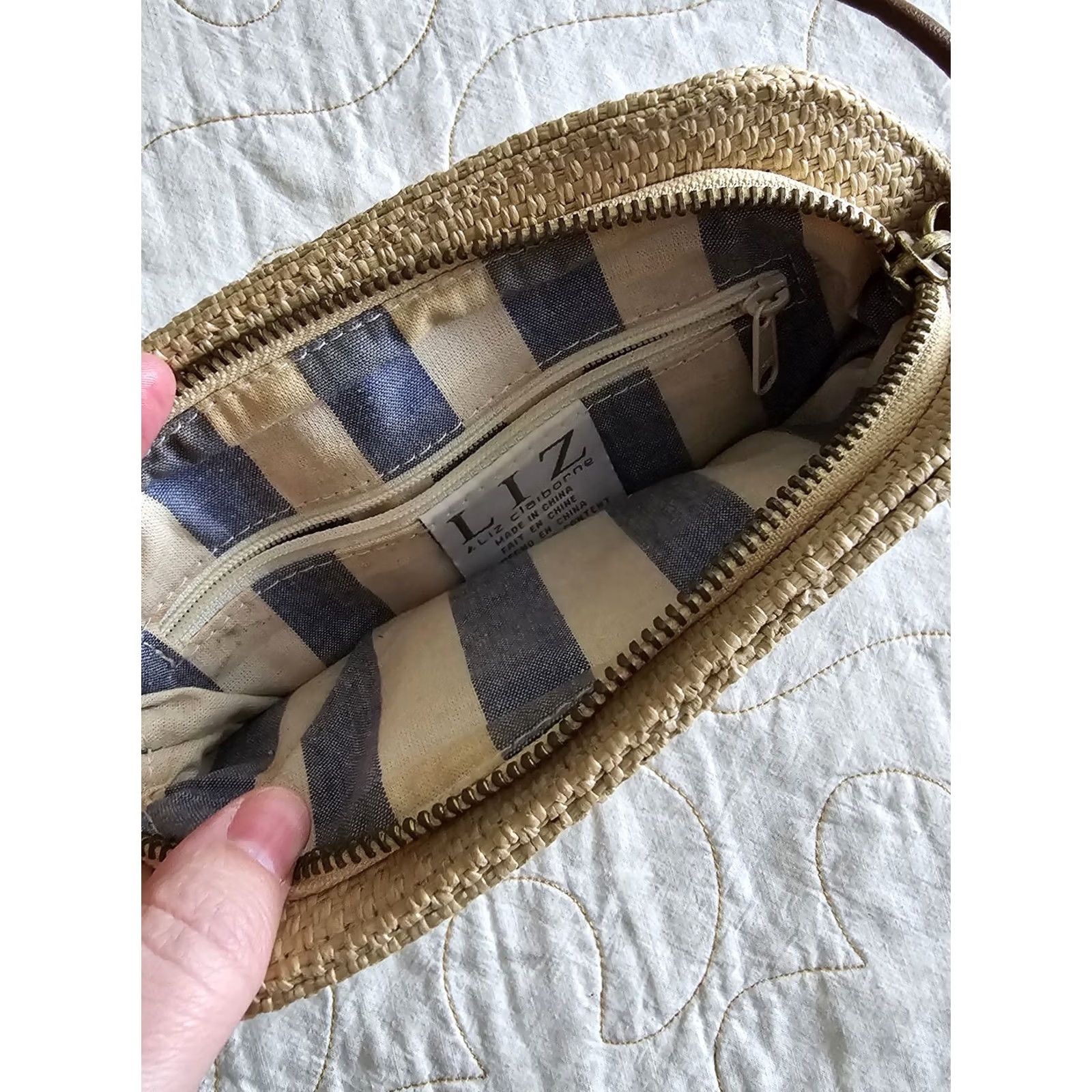 Liz Claiborne VINTAGE Liz Claiborne Purse Cross Body Bag Purse Brown Beige 1990s Women Adult Small Size ONE SIZE - 7 Thumbnail