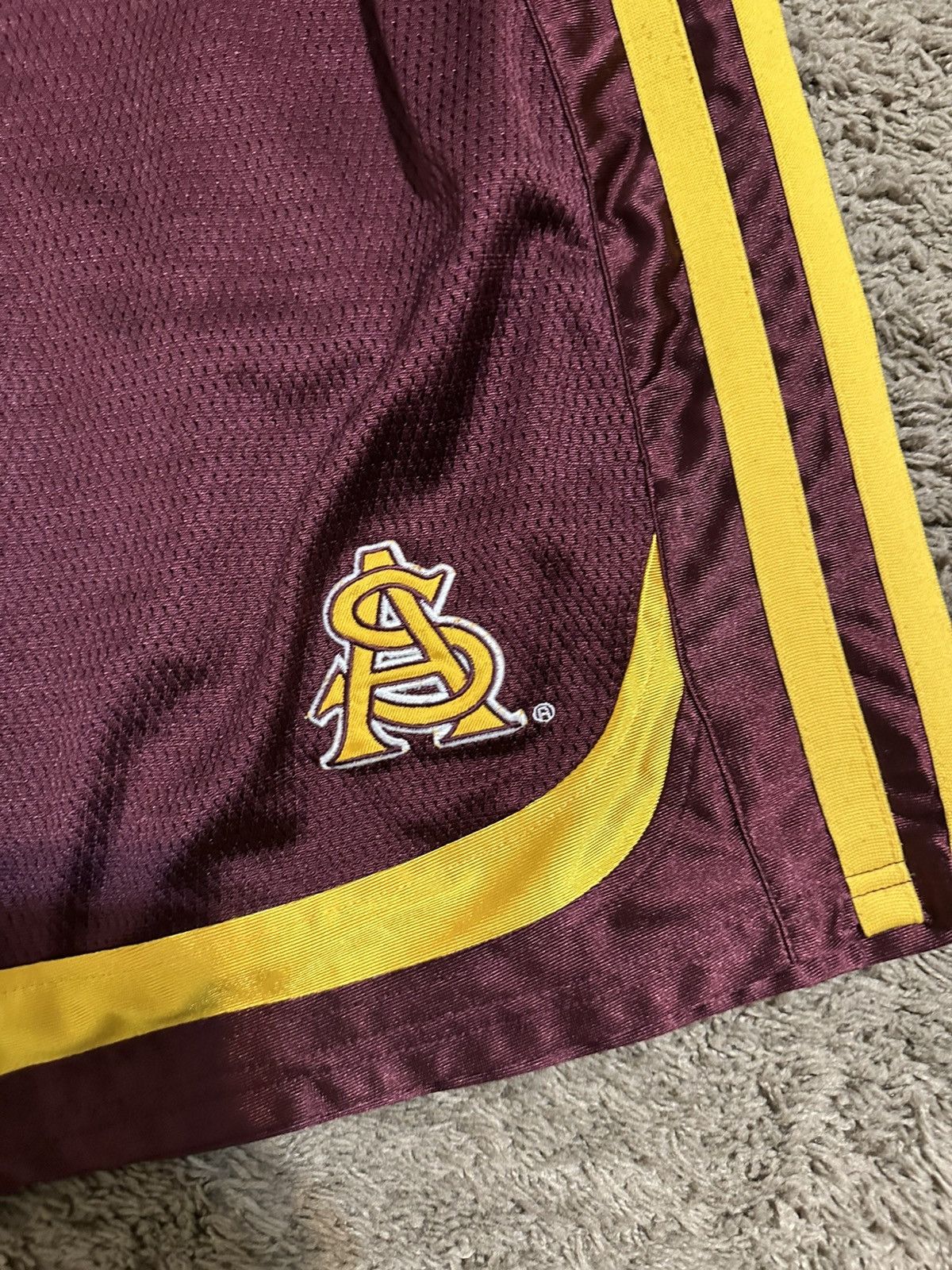 NCAA × Vintage Vintage NCAA Arizona State Sun Devils shorts 90s size large Size US 36 / EU 52 - 2 Thumbnail
