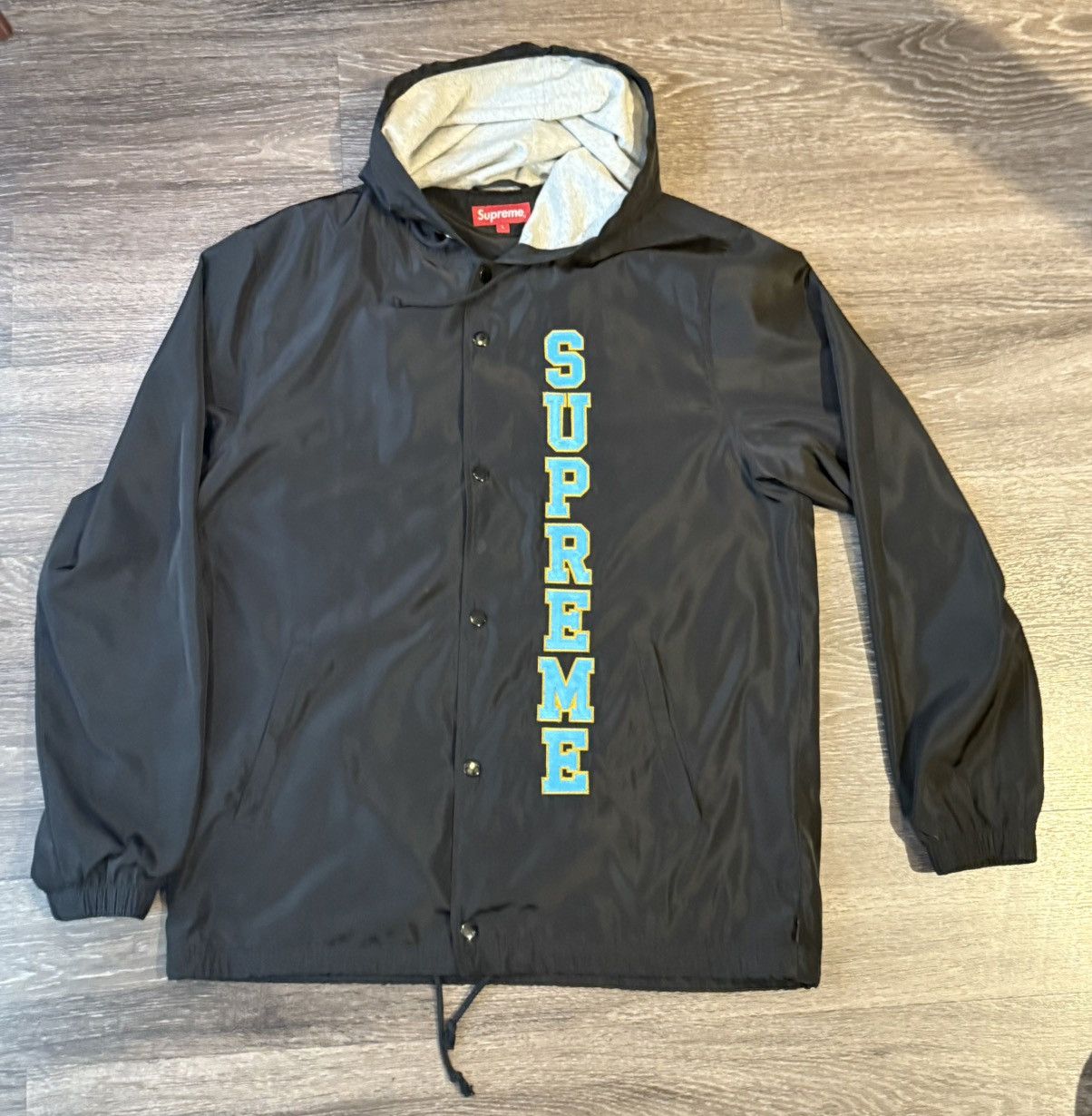 Supreme Supreme Vertical Logo Hooded Coaches Jacket SS 17 Size US L / EU 52-54 / 3 - 2 Thumbnail