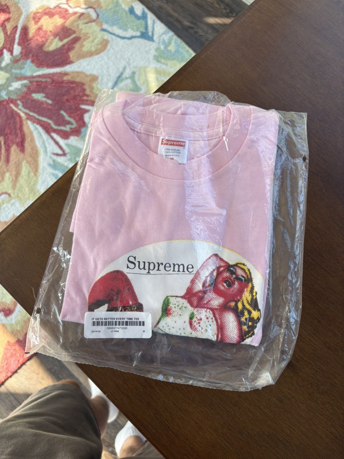 Supreme Supreme It Gets Better Every Time Tee SS19 Pink Size US M / EU 48-50 / 2 - 1 Thumbnail